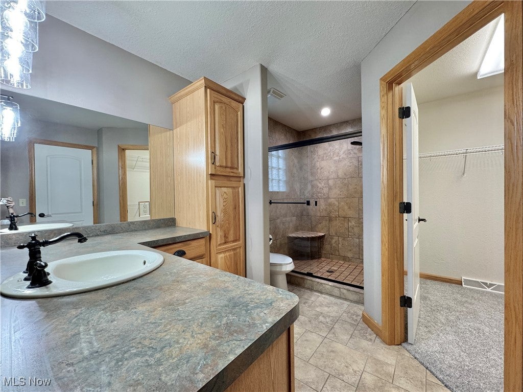 Canfield, Ohio, 44406, United States, 4 Bedrooms Bedrooms, ,3 BathroomsBathrooms,Residential,For Sale,2005733