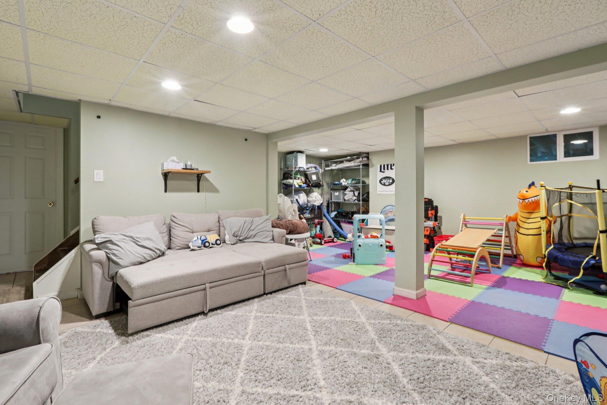 Garnerville, New York, 10923, United States, 4 Bedrooms Bedrooms, ,2 BathroomsBathrooms,Residential,For Sale,1974651