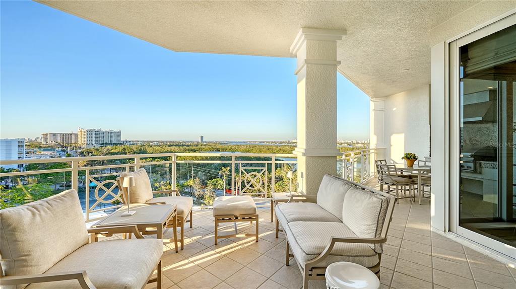 Sarasota, Florida, 34236, United States, 3 Bedrooms Bedrooms, ,3 BathroomsBathrooms,Residential,For Sale,1995684