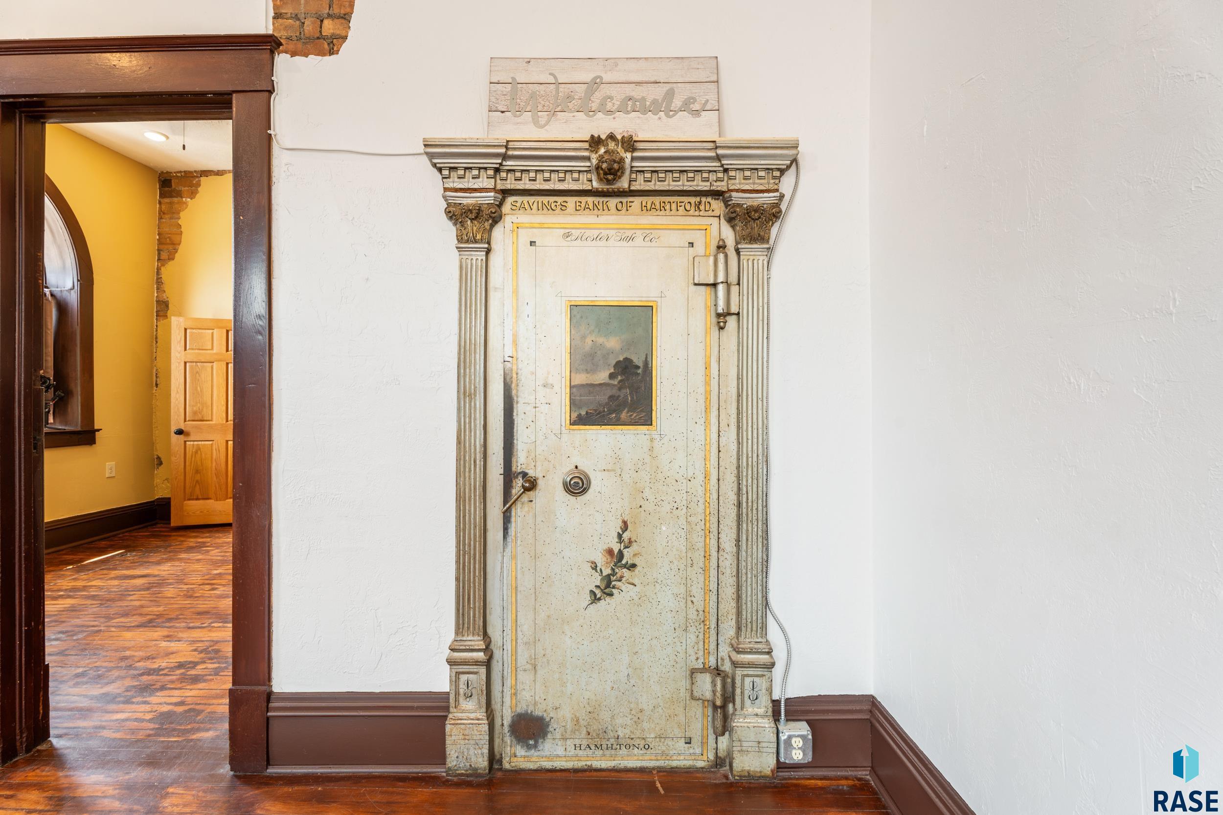 Hartford, South Dakota, 57033, United States, ,Residential,For Sale,1974524