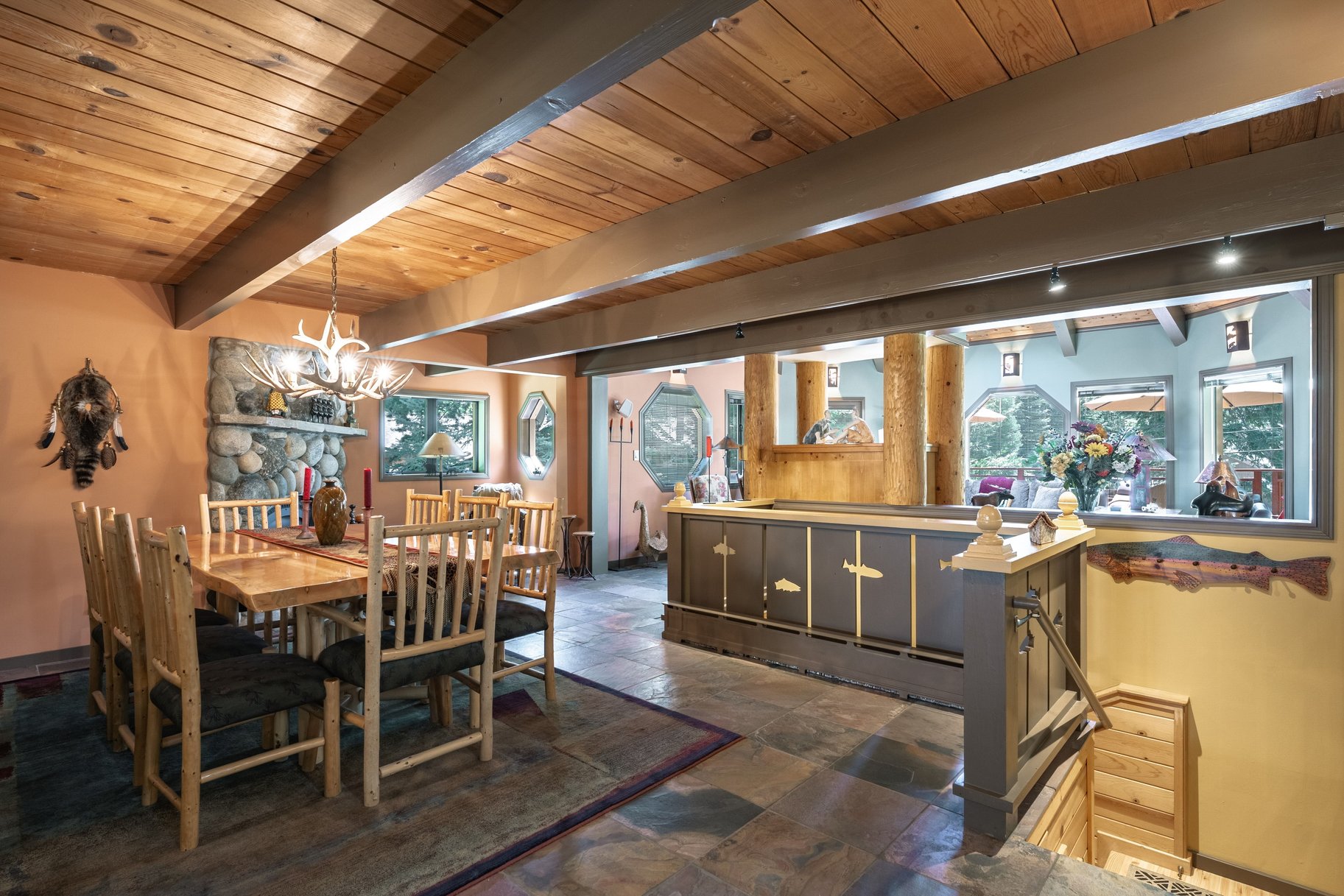  Carnelian Bay home backing to forest service and with an additional vacant lot - 物件實景