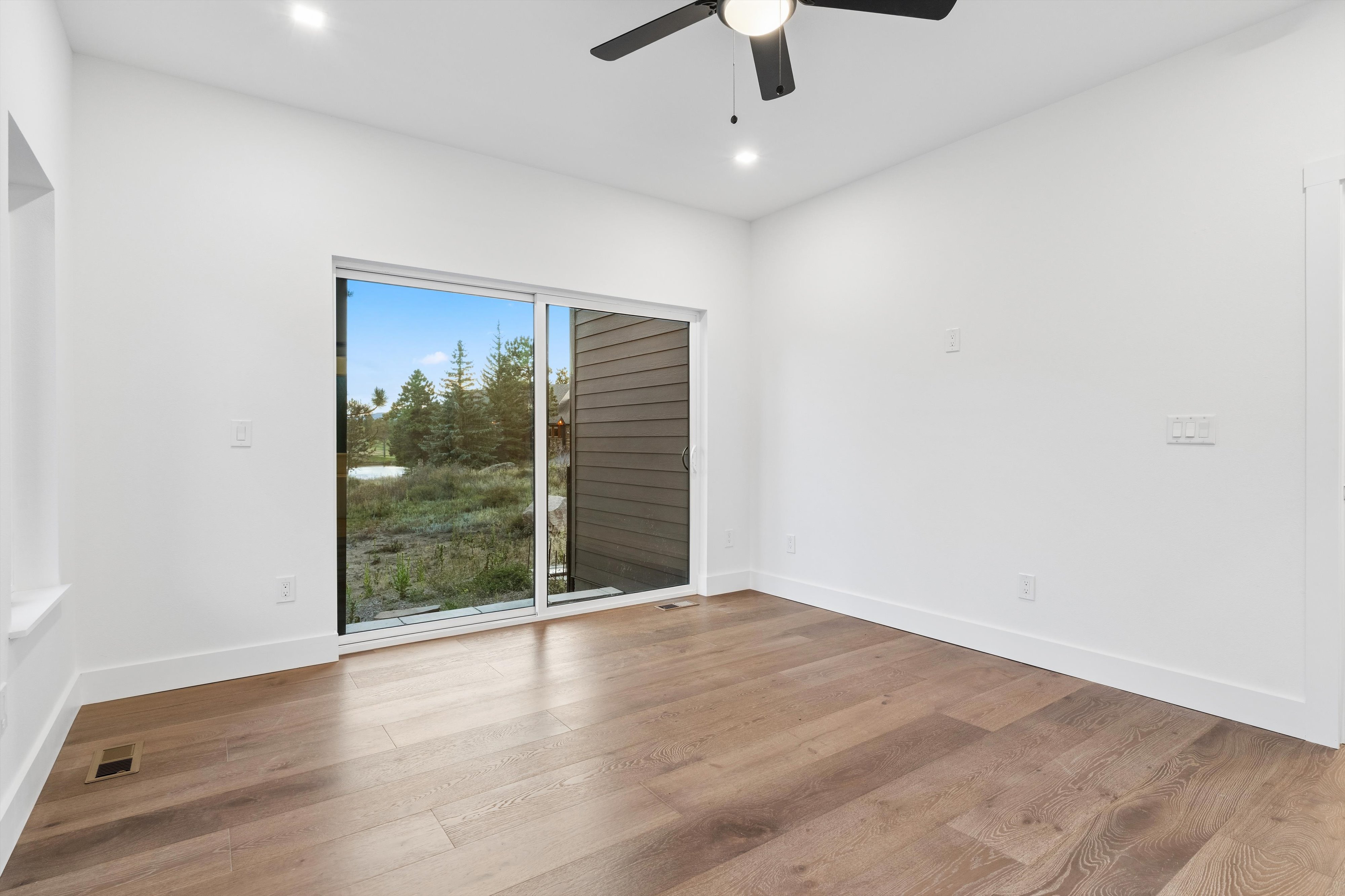  Brand-New Fox Acres Home with Mountain and Golf Course Views - 物件實景