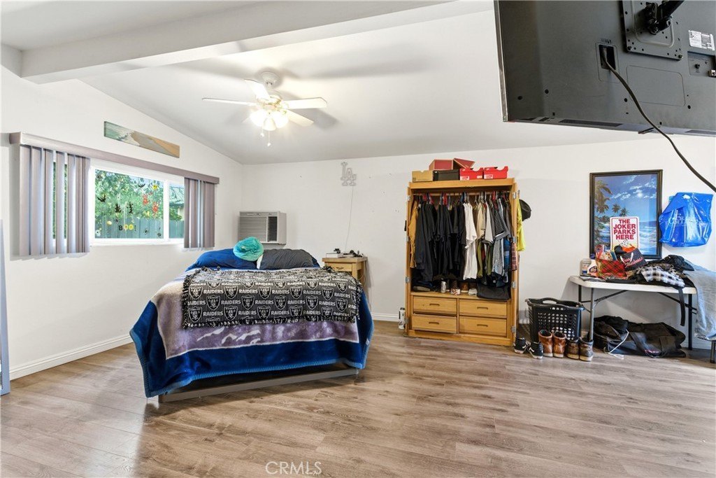 Jurupa Valley, California, 92509, United States, 4 Bedrooms Bedrooms, ,3 BathroomsBathrooms,Residential,For Sale,2044846
