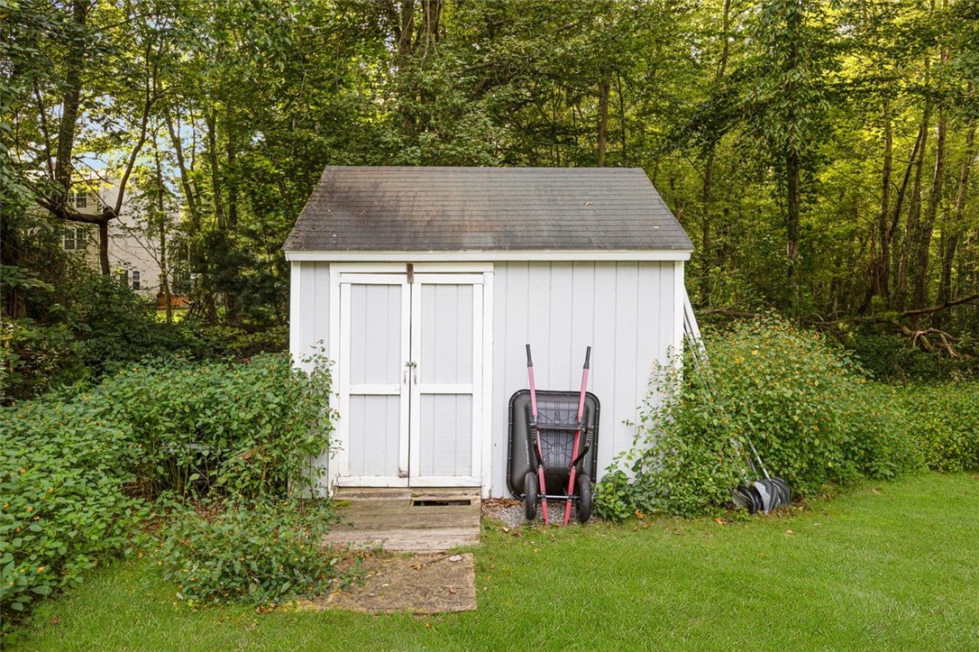 Coventry, Rhode Island, 02816, United States, 3 Bedrooms Bedrooms, ,3 BathroomsBathrooms,Residential,For Sale,1938841