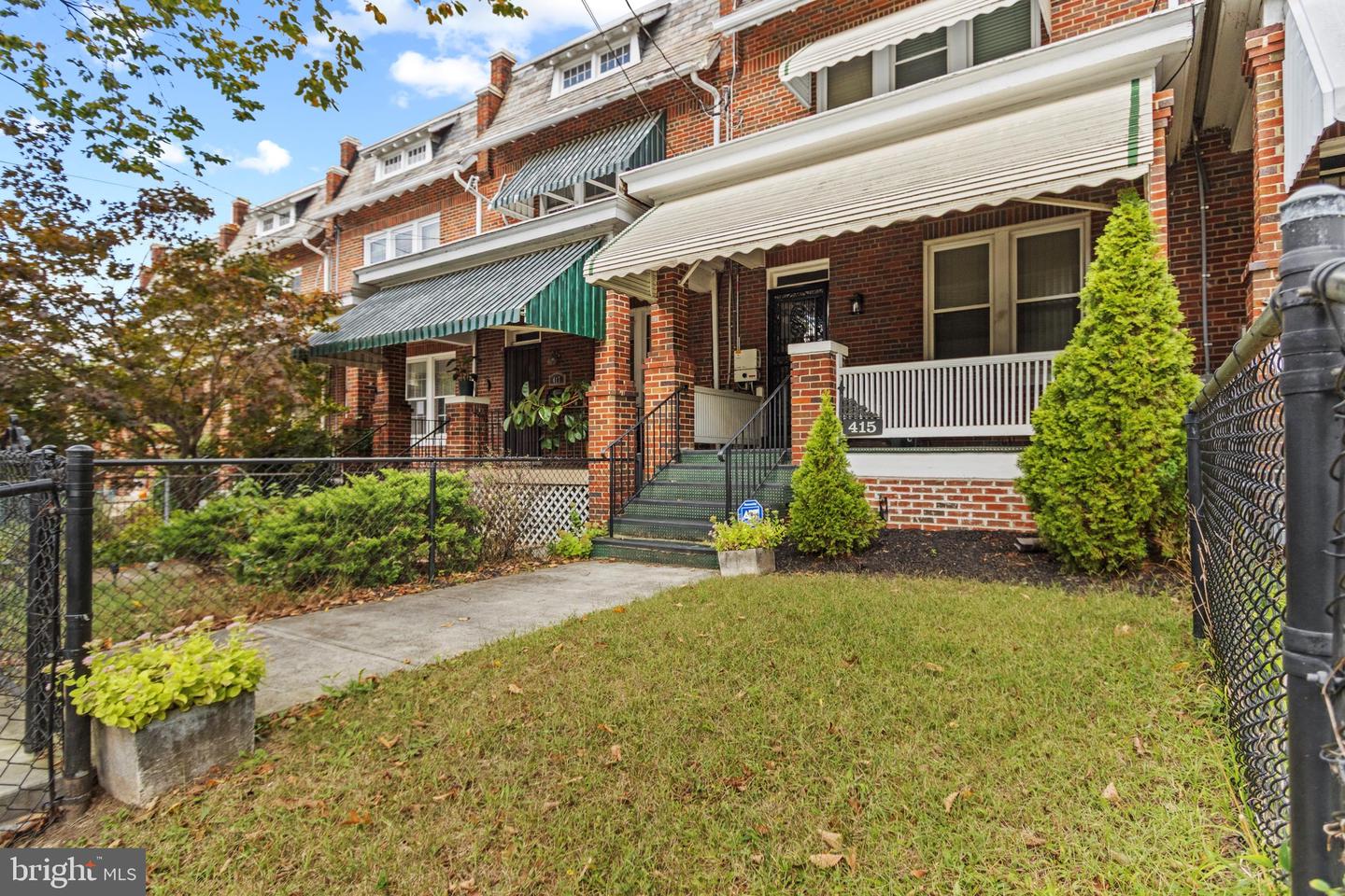 WASHINGTON, District of Columbia, 20011, United States, 3 Bedrooms Bedrooms, ,2 BathroomsBathrooms,Residential,For Sale,1962955