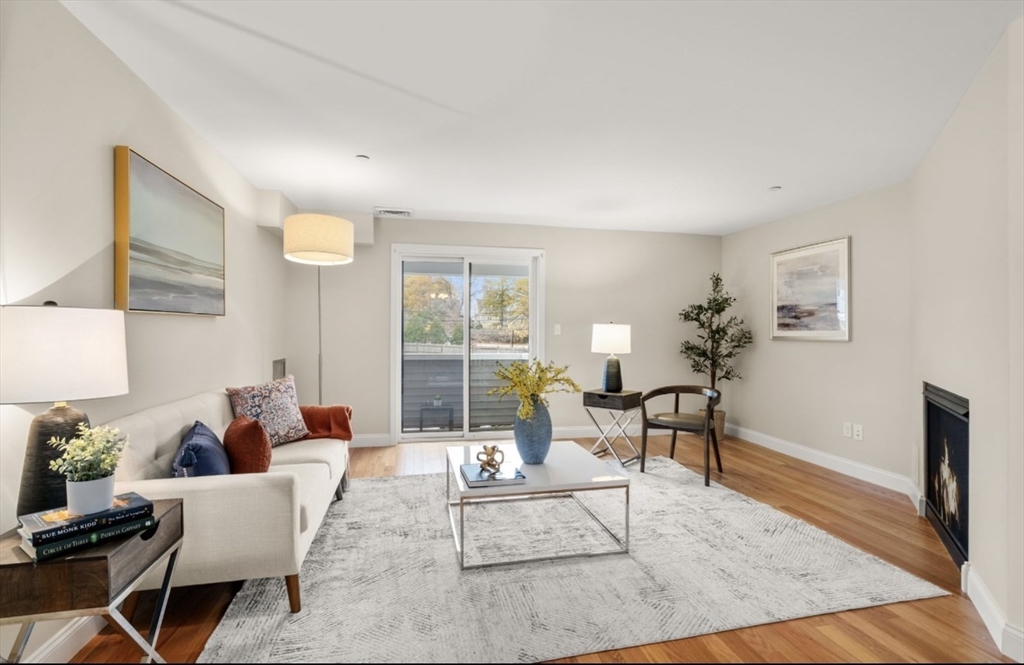 Boston, Massachusetts, 02132, United States, 2 Bedrooms Bedrooms, ,2 BathroomsBathrooms,Residential,For Sale,1987705