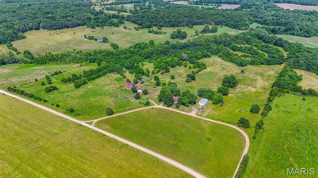 Lebanon, Missouri, 65536, United States, 3 Bedrooms Bedrooms, ,2 BathroomsBathrooms,Residential,For Sale,1982257