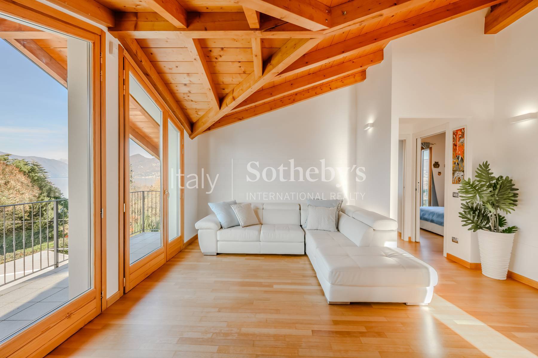  Panoramic villa with pool overlooking Lake Maggiore - 物件實景