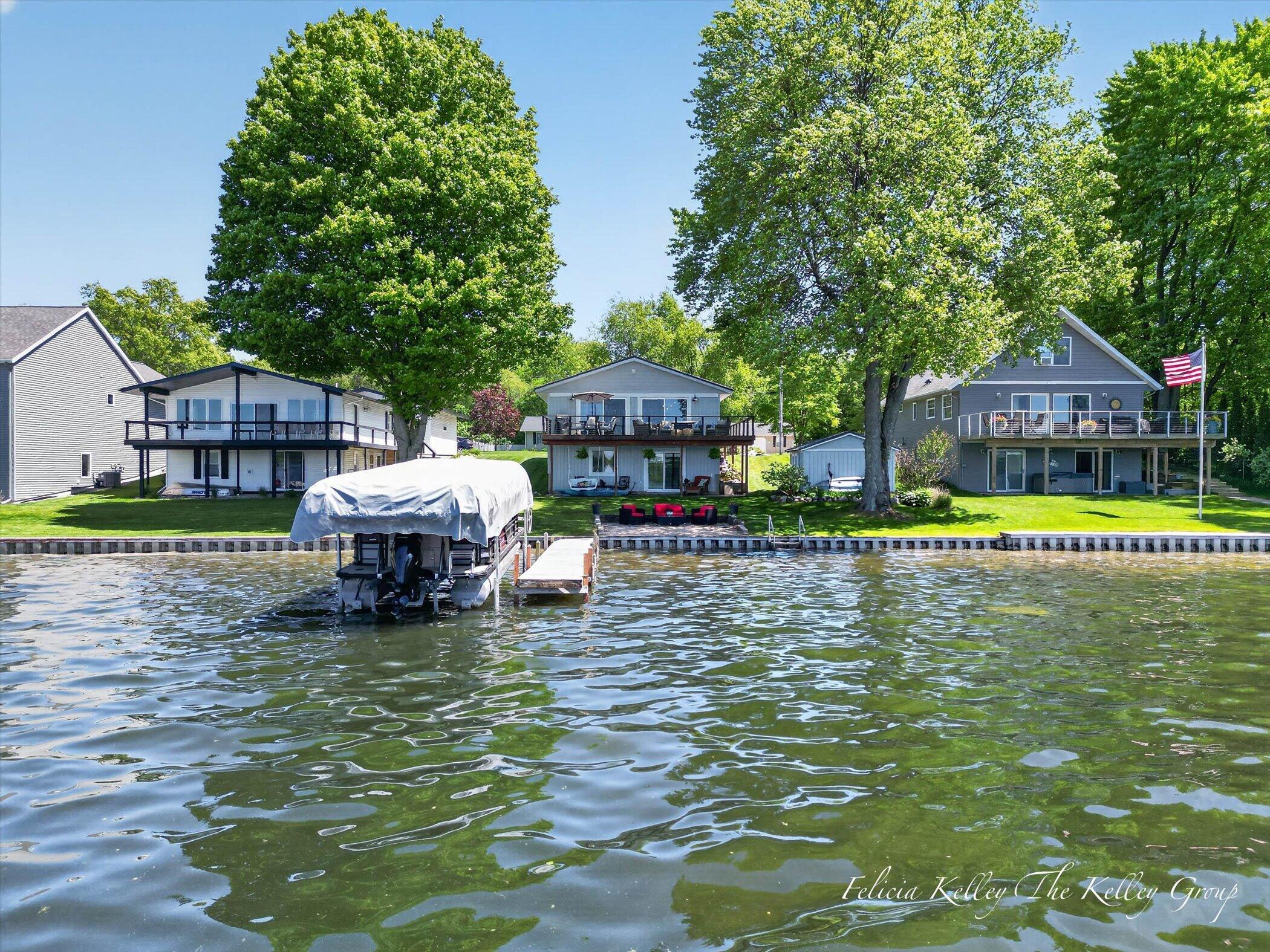 Howard City, Michigan, 49329, United States, 3 Bedrooms Bedrooms, ,1 BathroomBathrooms,Residential,For Sale,2048764