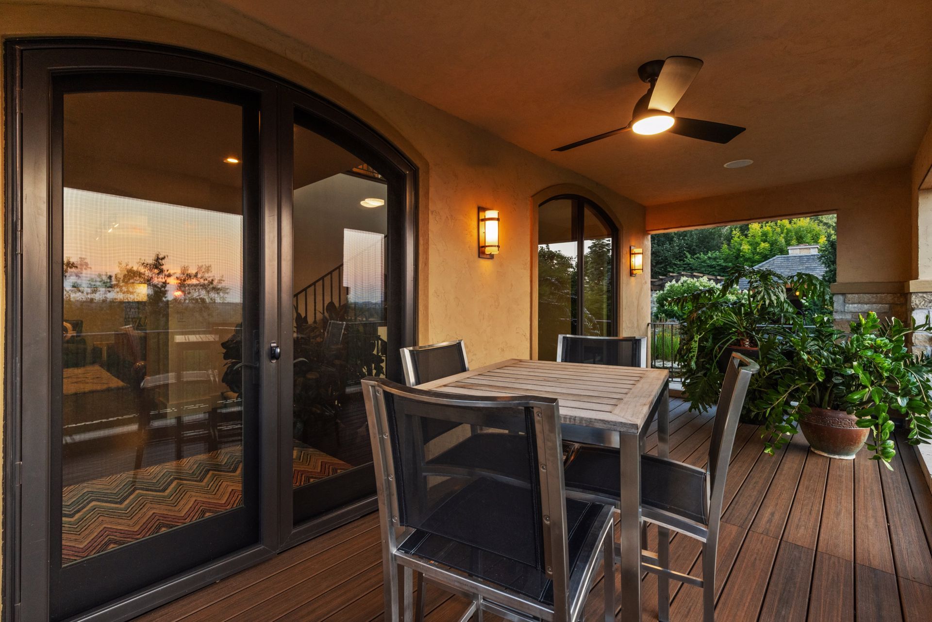  Extraordinary Living with Panoramic River Valley Views - 物件實景