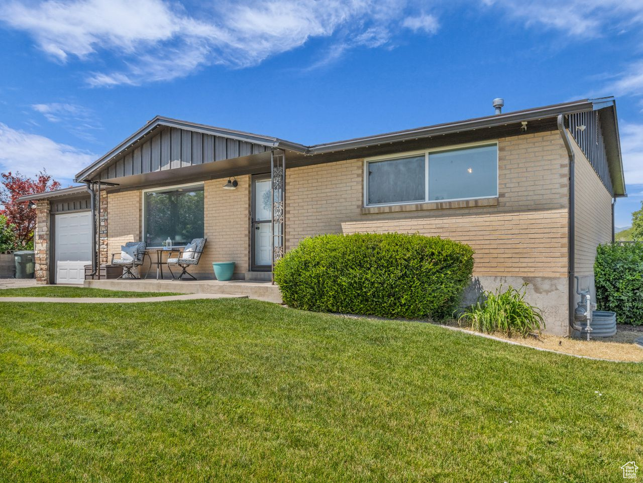 West Valley City, Utah, 84120, United States, 4 Bedrooms Bedrooms, ,2 BathroomsBathrooms,Residential,For Sale,1875752