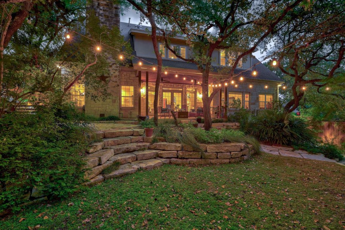 Austin, Texas, 78746, United States, 5 Bedrooms Bedrooms, ,5 BathroomsBathrooms,Residential,For Sale,1847430