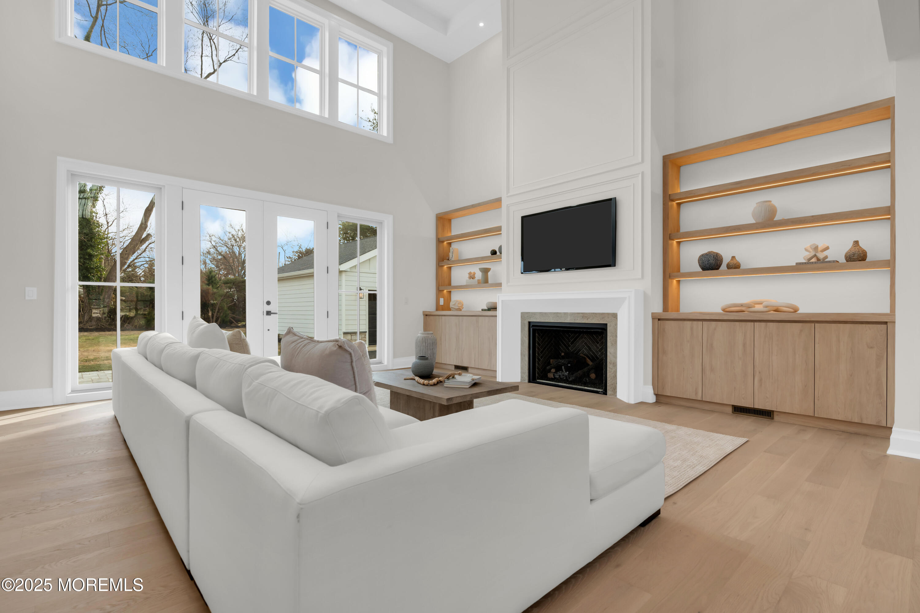 Little Silver, New Jersey, 07739, United States, 5 Bedrooms Bedrooms, ,5 BathroomsBathrooms,Residential,For Sale,2005340