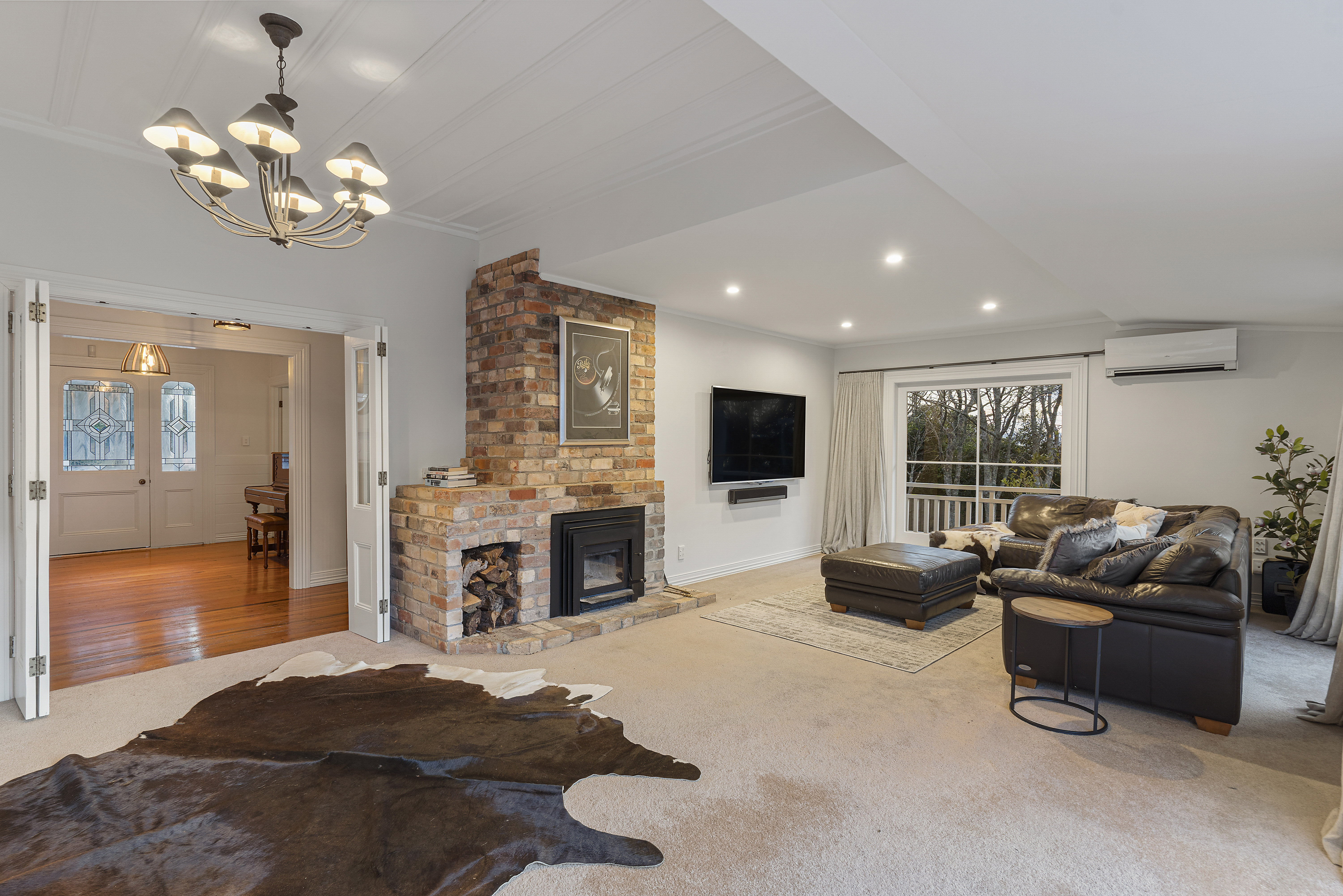  136 Attwood Road, Paremoremo - 物件實景
