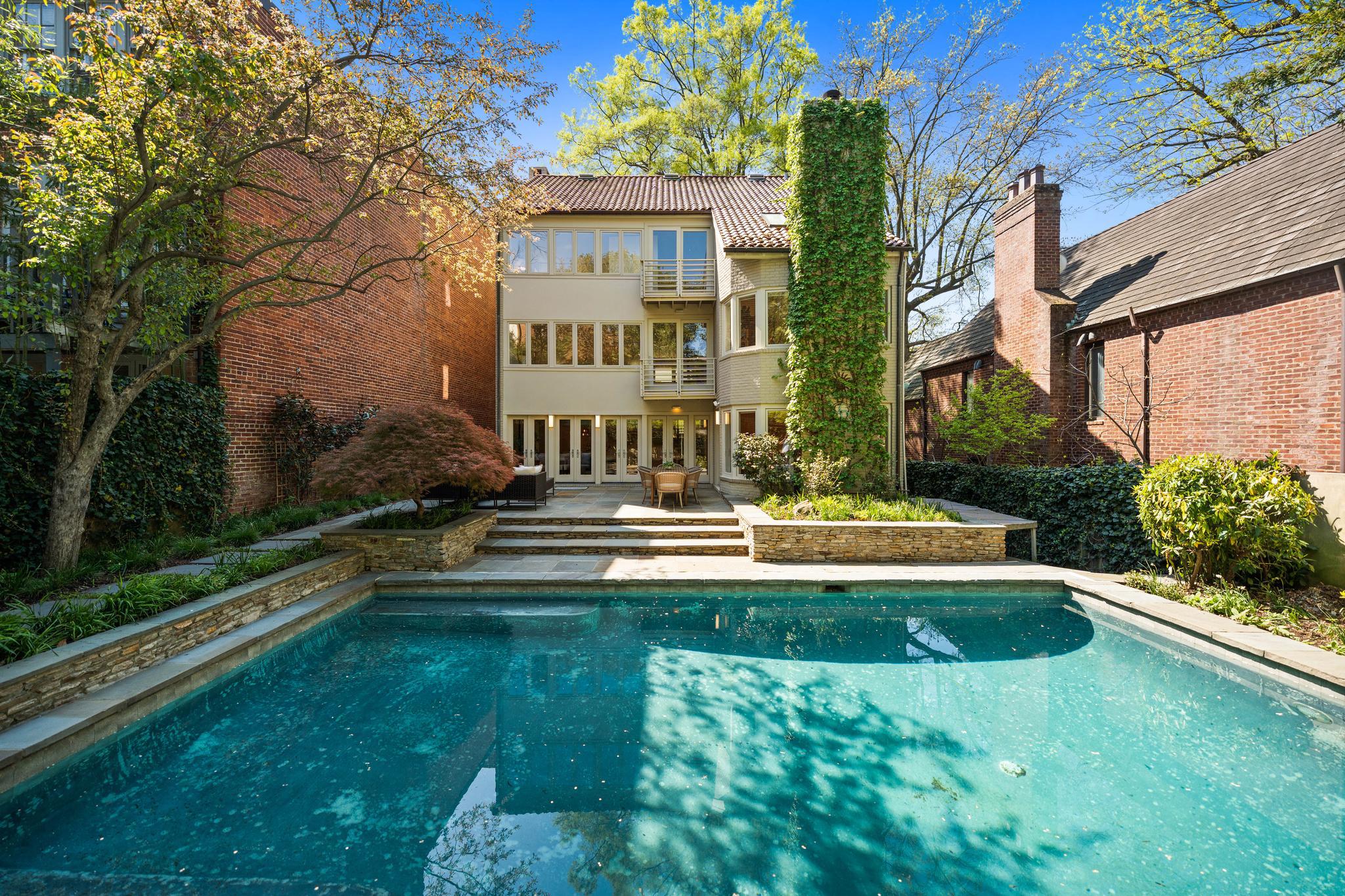  2319 Bancroft Place NW, Washington, DC, 20008 - 物件實景