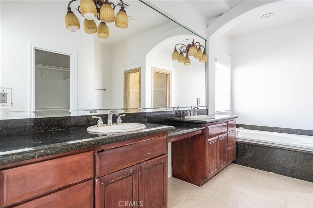 Apple Valley, California, 92307, United States, 5 Bedrooms Bedrooms, ,5 BathroomsBathrooms,Residential,For Sale,2025111