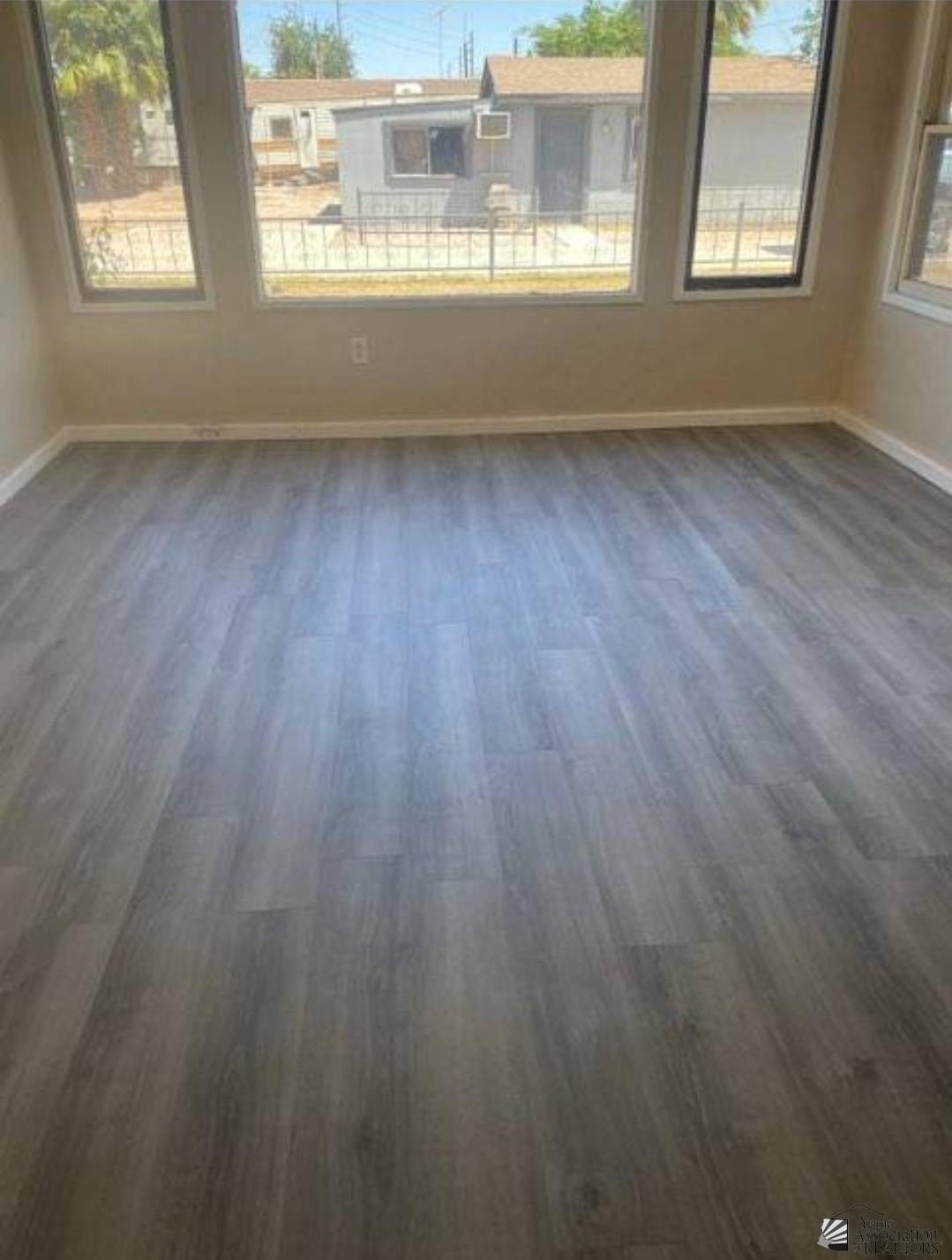 Yuma, Arizona, 85364, United States, 10 Bedrooms Bedrooms, ,Residential,For Sale,1978123