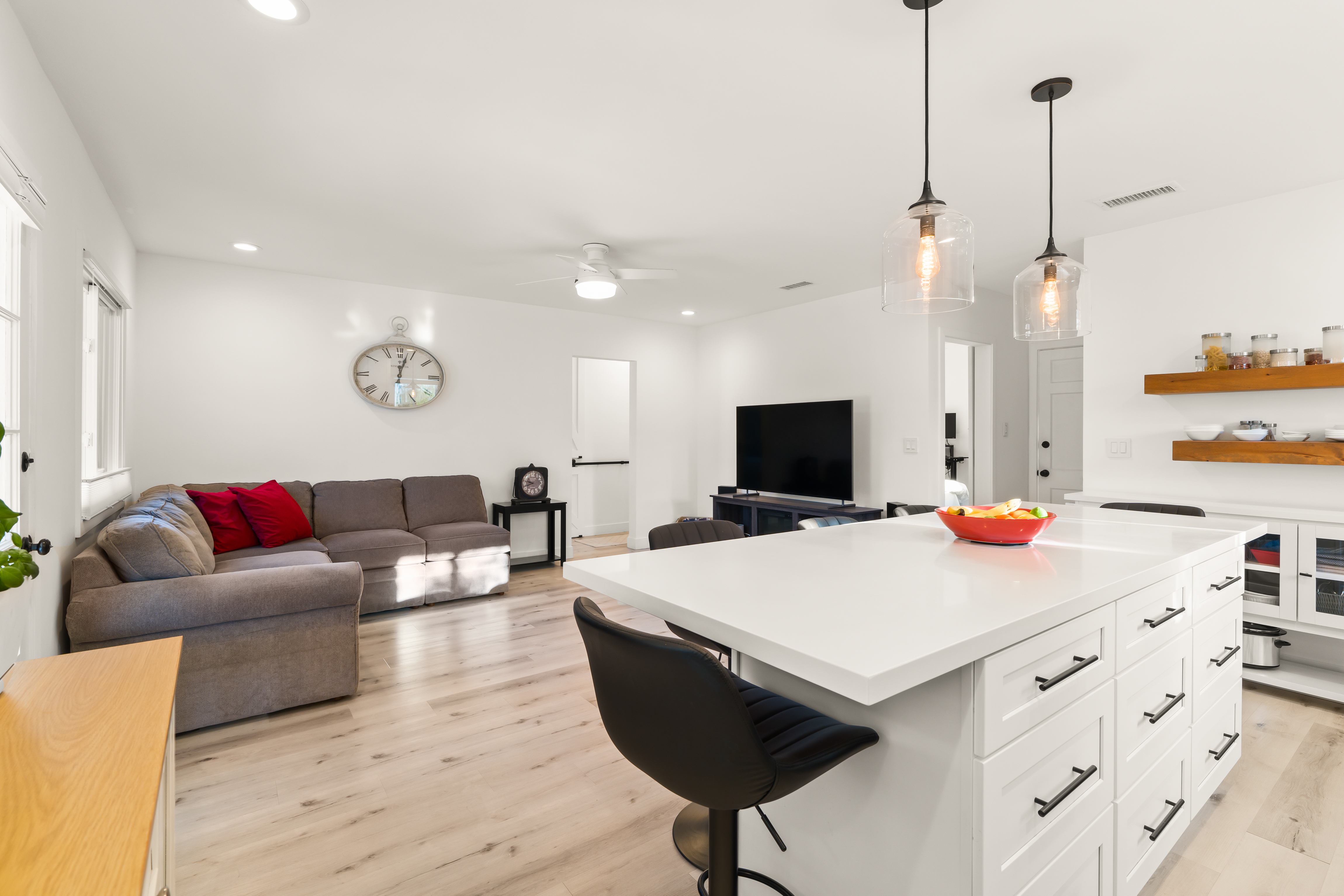  1400 Cameron Street, Ventura, CA 93001 - 物件實景