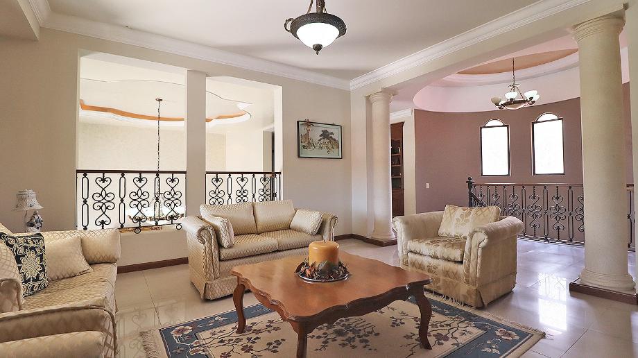 Retorno, Morelia, Michoacán de Ocampo, 58080, Mexico, 3 Bedrooms Bedrooms, ,3 BathroomsBathrooms,Residential,For Sale,Retorno,1554257