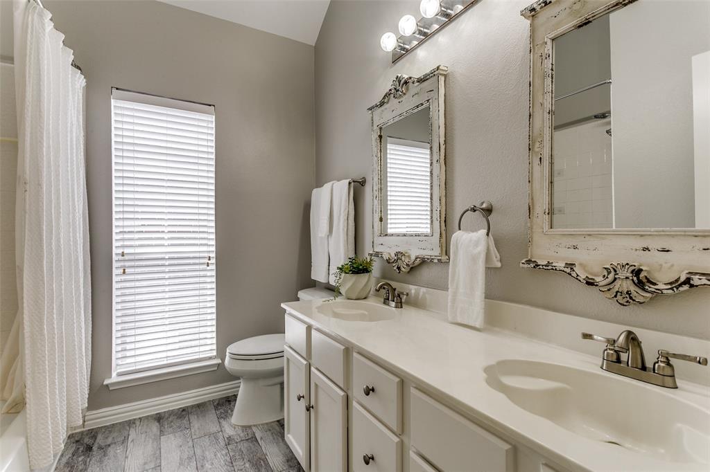 Flower Mound, Texas, 75028, United States, 4 Bedrooms Bedrooms, ,3 BathroomsBathrooms,Residential,For Sale,1839019