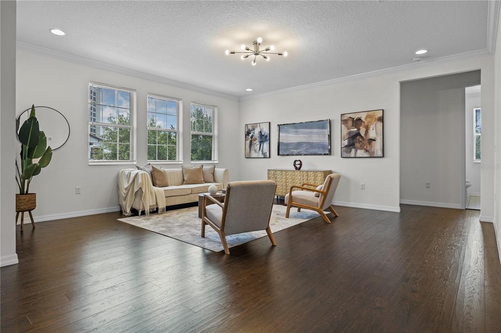 Orlando, Florida, 32836, United States, 5 Bedrooms Bedrooms, ,4 BathroomsBathrooms,Residential,For Sale,1940784