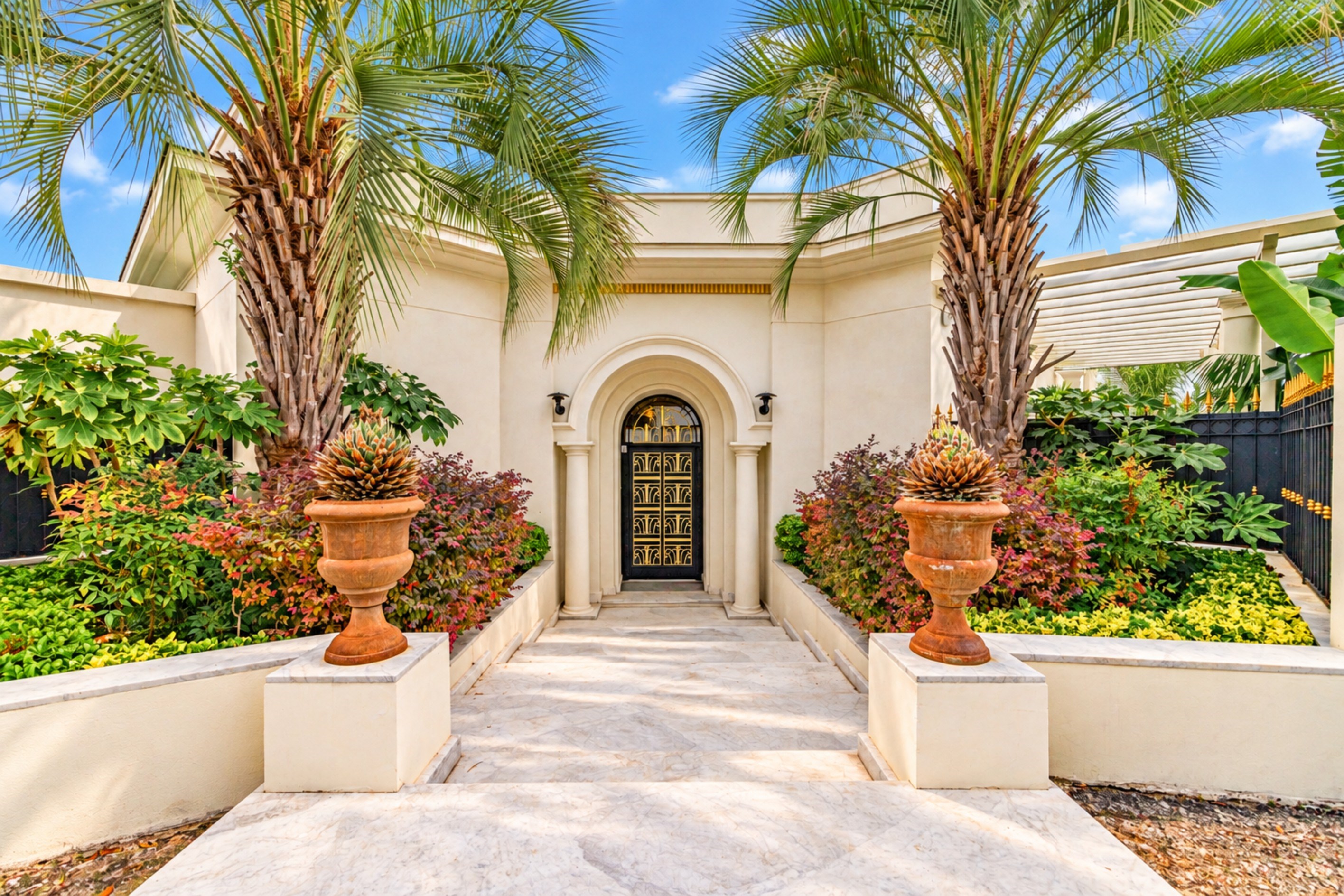 Magnificent Belle Époque villa with 5 bedroom suites, pool and sea view - 物件實景