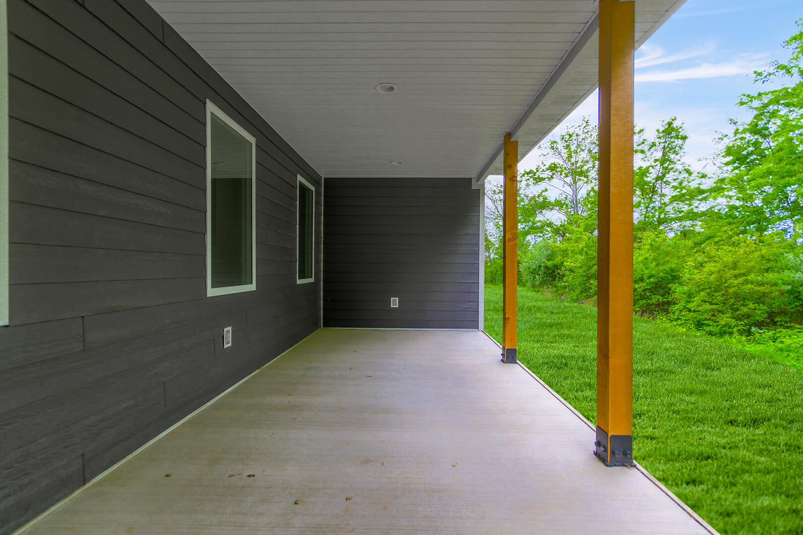 COLUMBIA, Missouri, 65202, United States, 4 Bedrooms Bedrooms, ,3 BathroomsBathrooms,Residential,For Sale,2008835