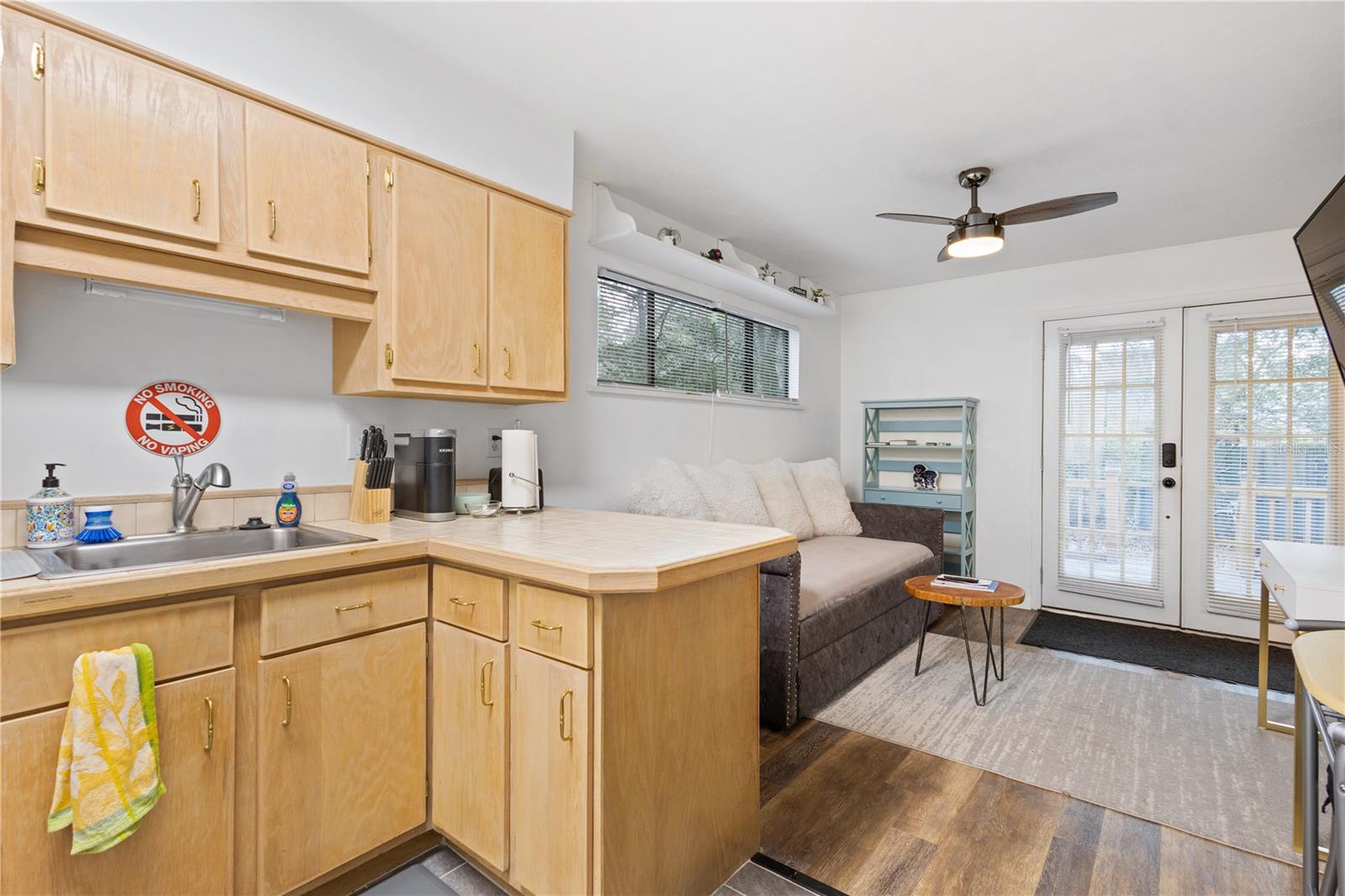 Gainsville, Florida, 32607, United States, 5 Bedrooms Bedrooms, ,4 BathroomsBathrooms,Residential,For Sale,2014852