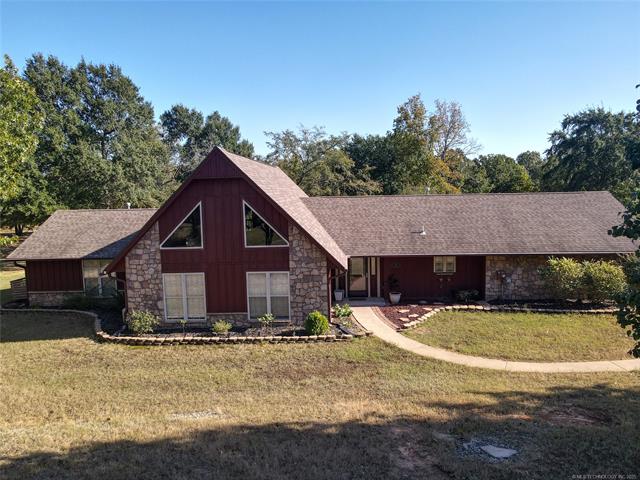 Eufaula, Oklahoma, 74432, United States, 3 Bedrooms Bedrooms, ,3 BathroomsBathrooms,Residential,For Sale,1987326