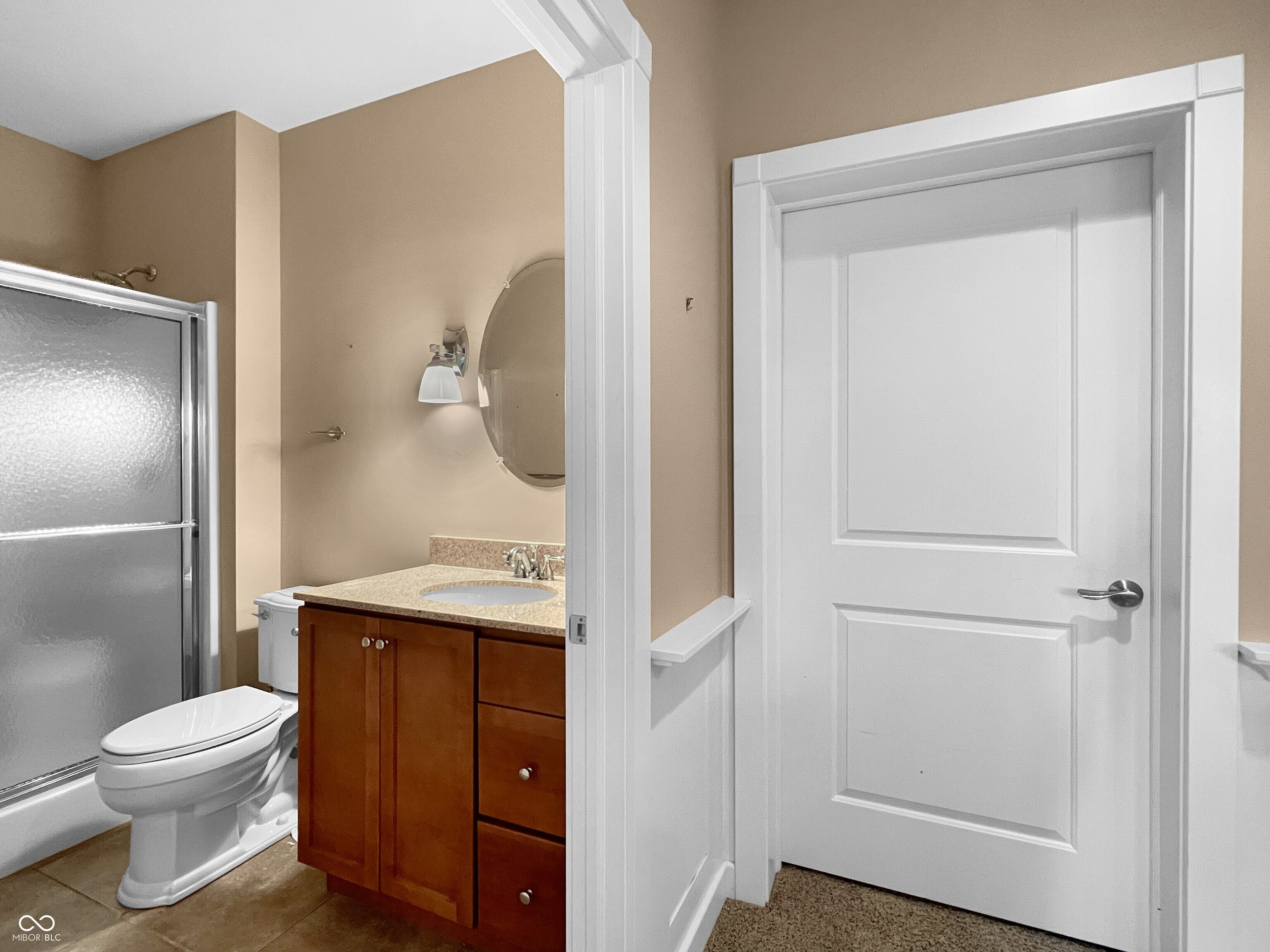 Columbus, Indiana, 47201, United States, 3 Bedrooms Bedrooms, ,3 BathroomsBathrooms,Residential,For Sale,1977125