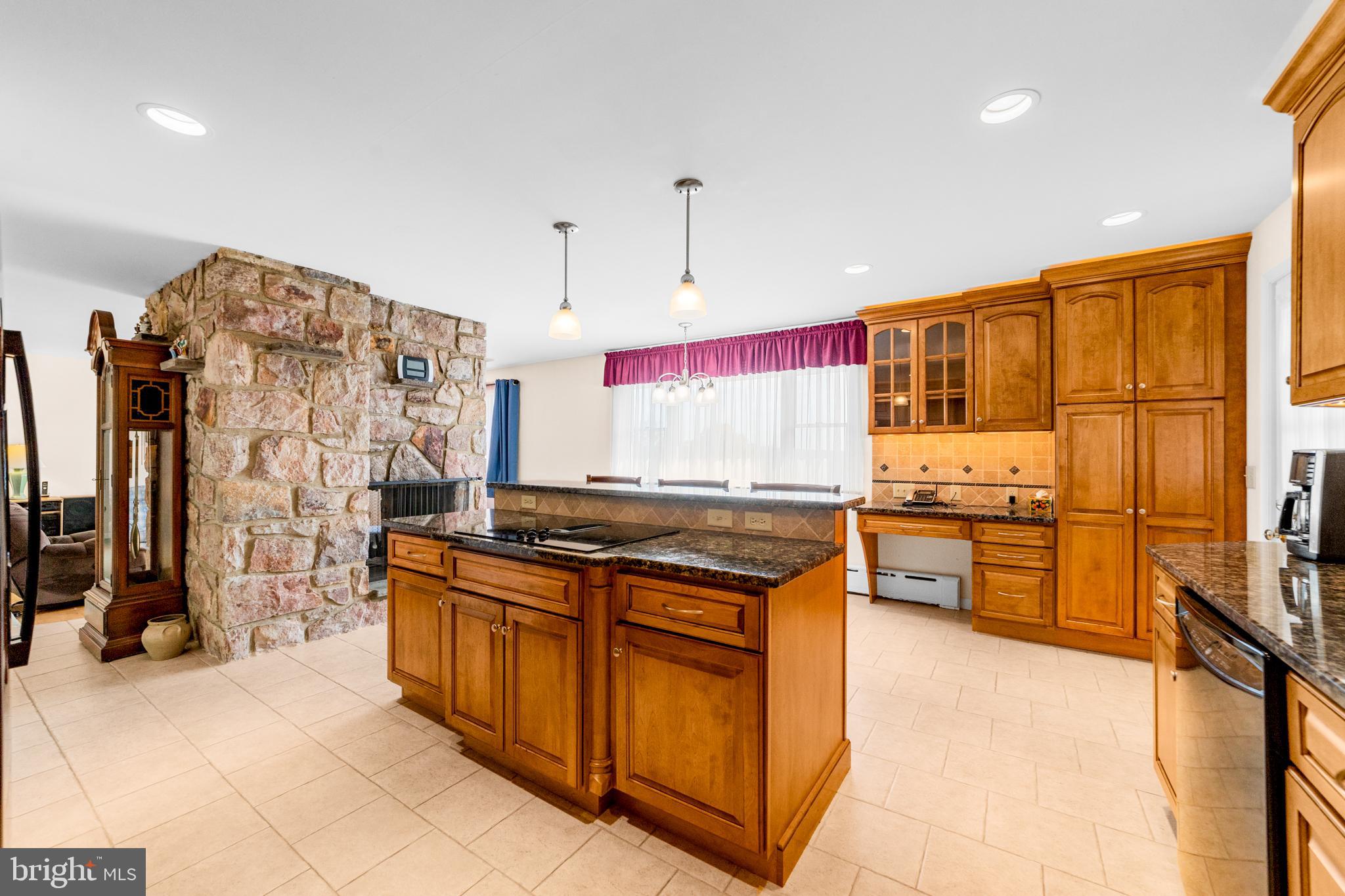 TELFORD, Pennsylvania, 18969, United States, 3 Bedrooms Bedrooms, ,2 BathroomsBathrooms,Residential,For Sale,1983098