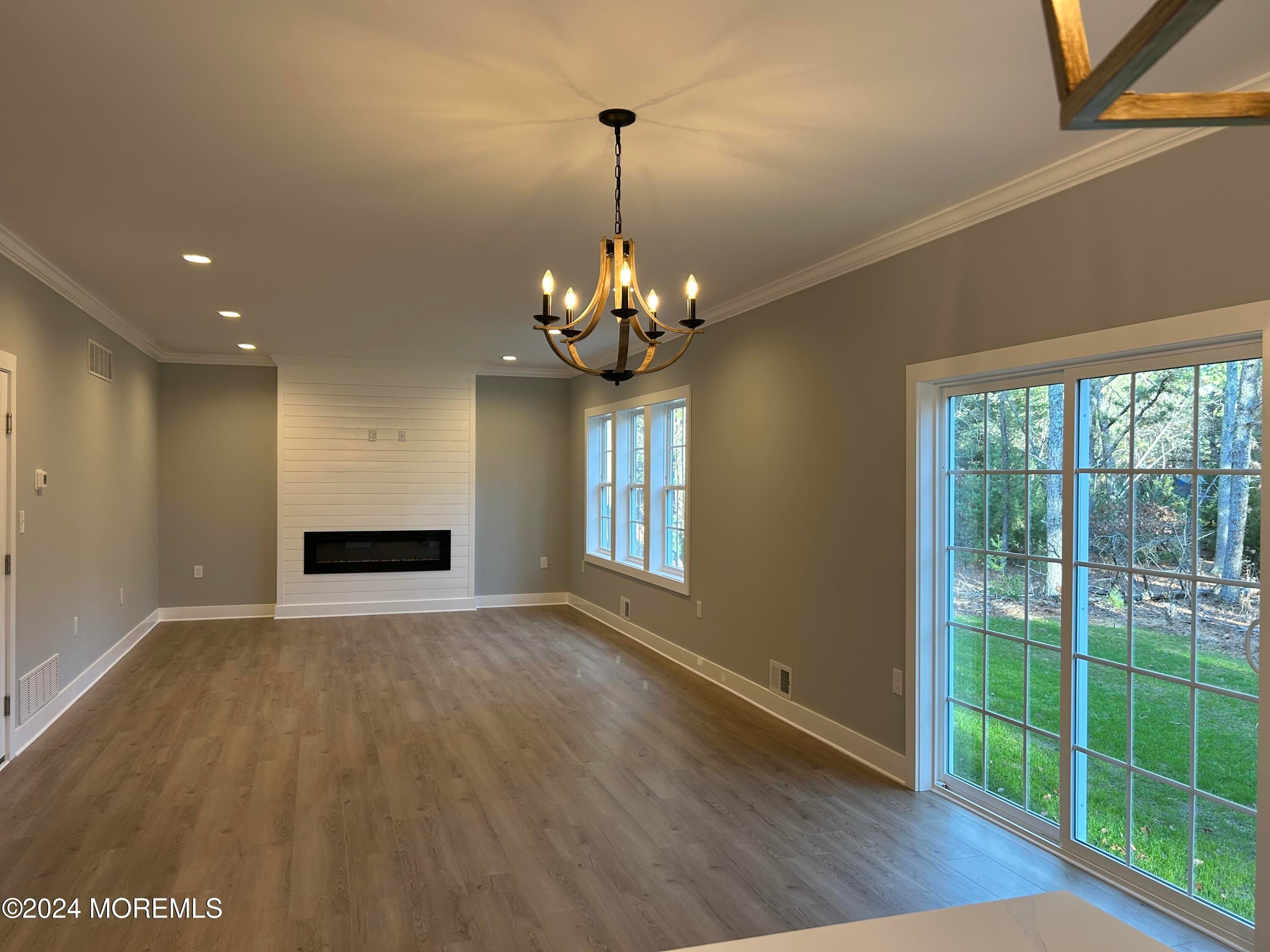Whiting, New Jersey, 08759, United States, 4 Bedrooms Bedrooms, ,3 BathroomsBathrooms,Residential,For Sale,1878208
