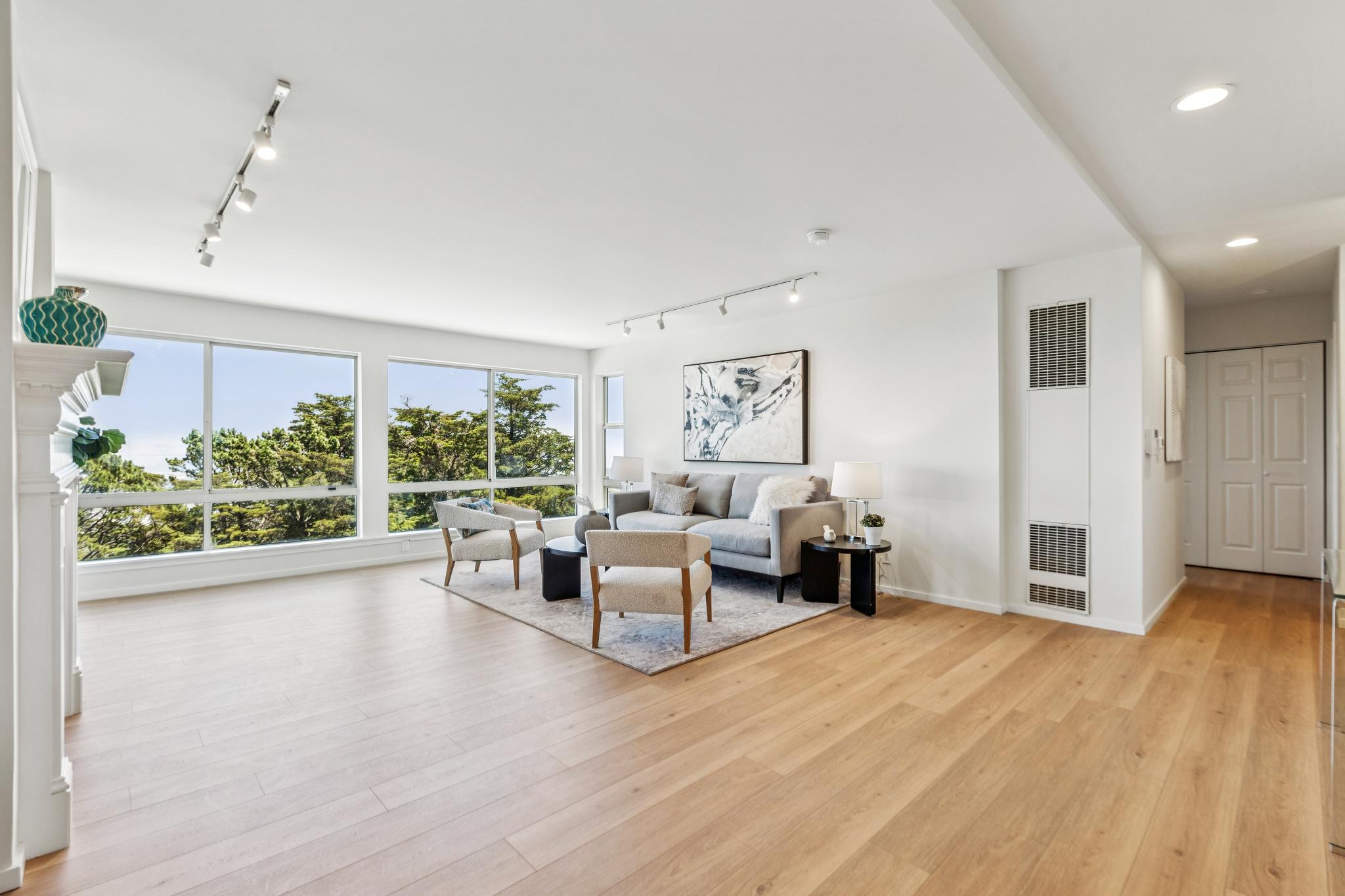  Top floor panoramic view remodeled condo - 物件實景