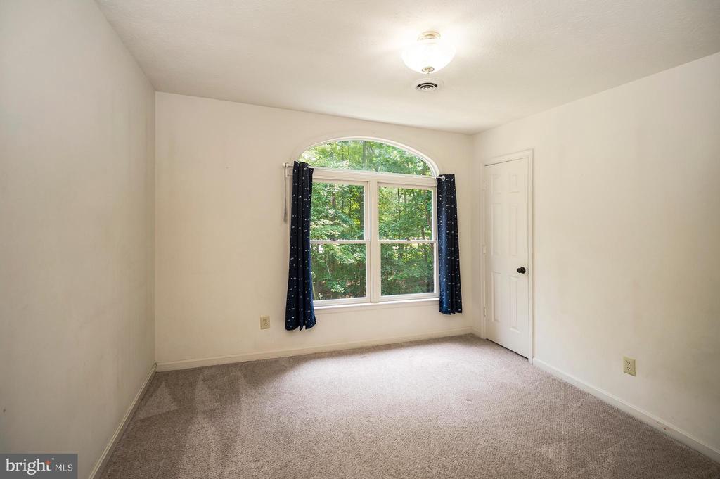 Stafford, Virginia, 22554, United States, 5 Bedrooms Bedrooms, ,4 BathroomsBathrooms,Residential,For Sale,1938309