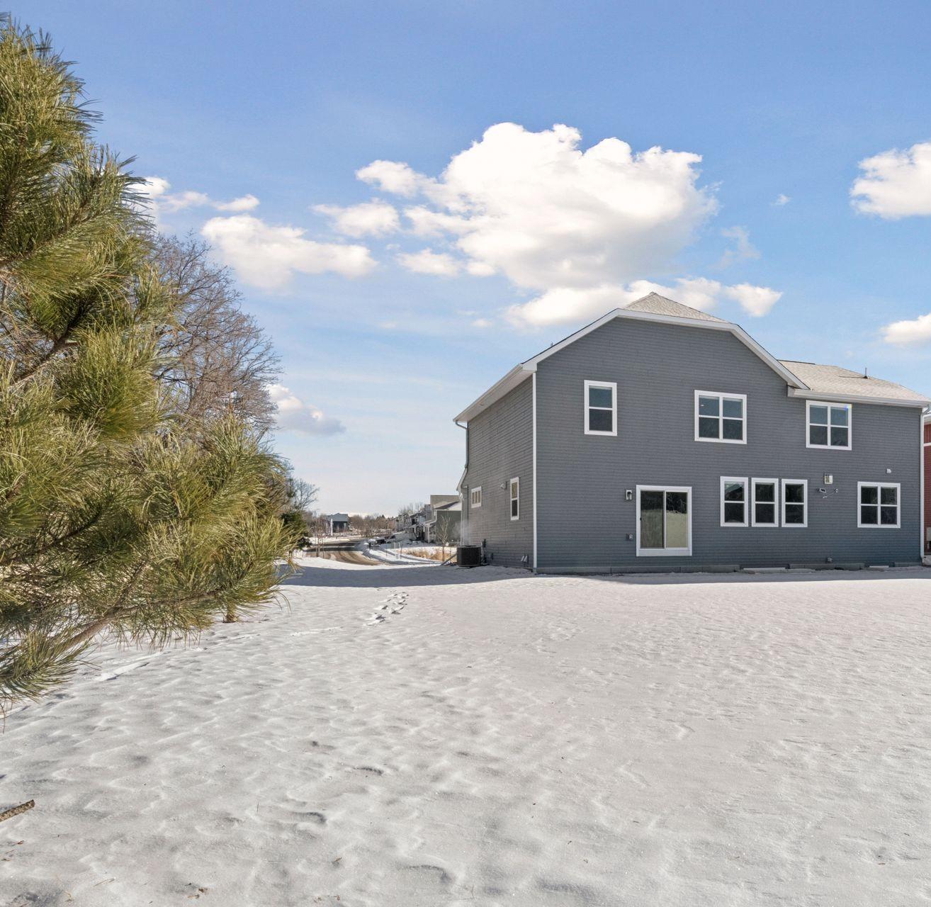 Chaska, Minnesota, 55318, United States, 5 Bedrooms Bedrooms, ,2 BathroomsBathrooms,Residential,For Sale,2014205