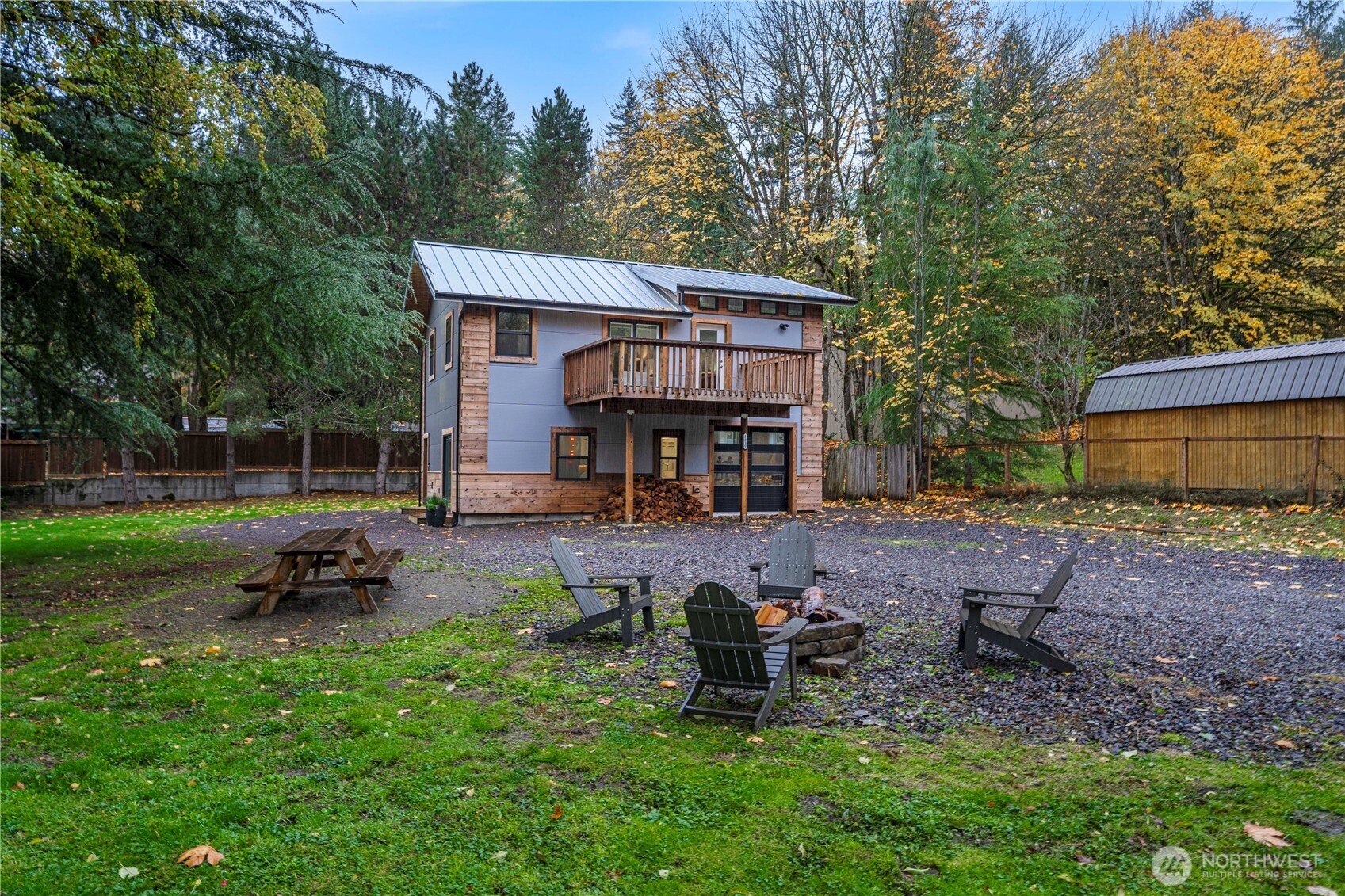 Fall City, Washington, 98025, United States, 2 Bedrooms Bedrooms, ,3 BathroomsBathrooms,Residential,For Sale,1987956