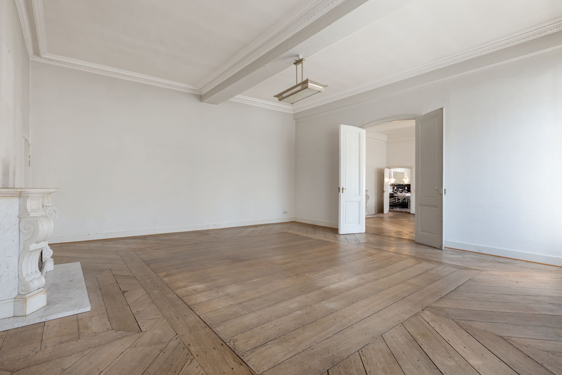  Exceptional Living: Listed Historic Townhouse in the Heart of Aachen - 物件實景