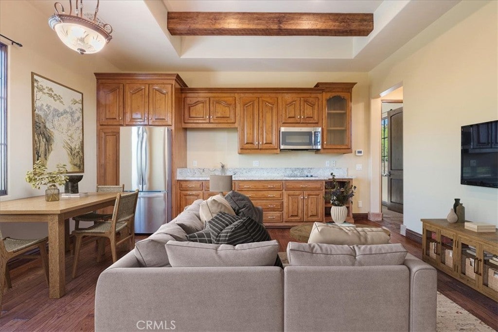 Fallbrook, California, 92028, United States, 7 Bedrooms Bedrooms, ,7 BathroomsBathrooms,Residential,For Sale,1827322