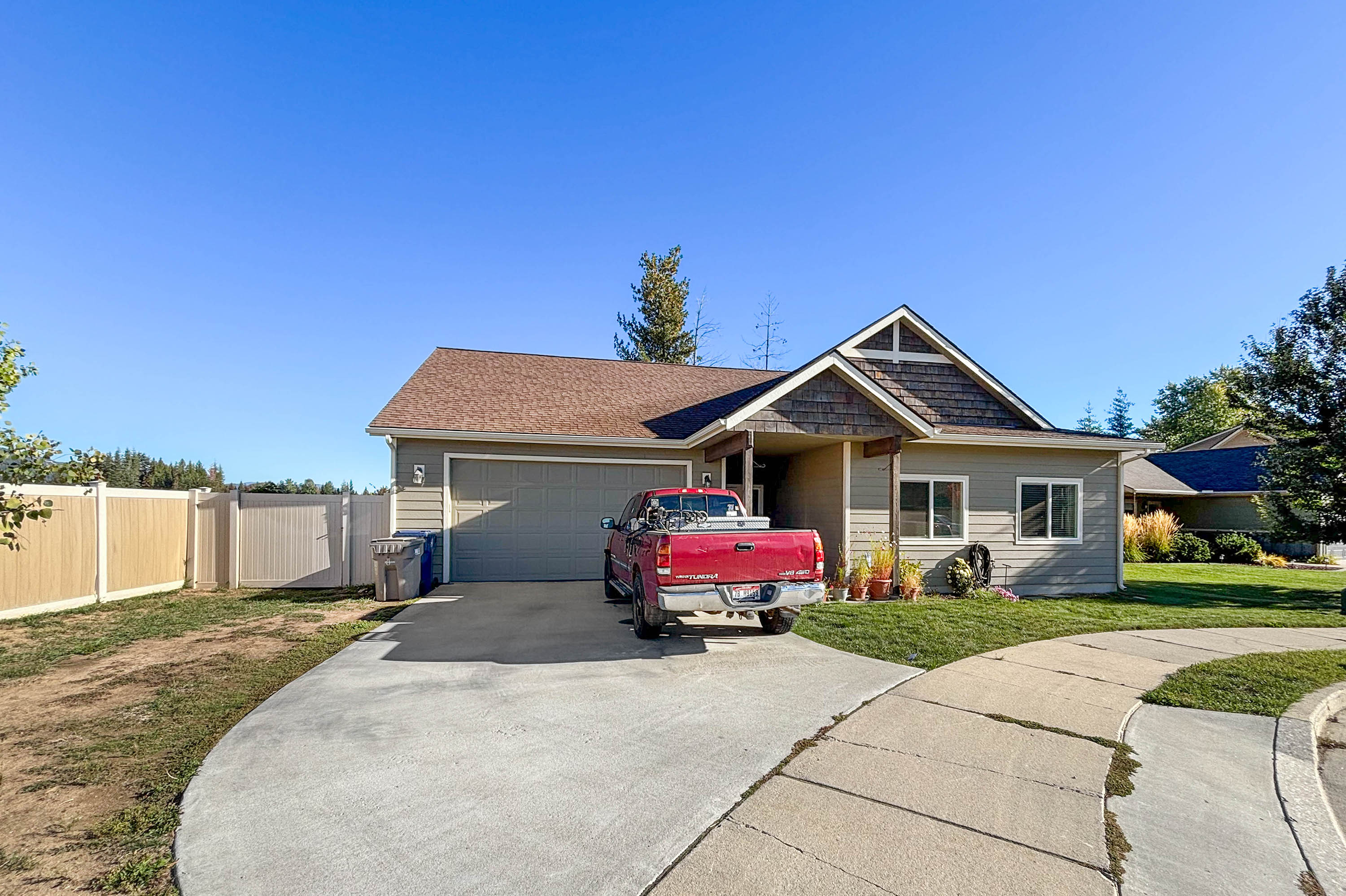 Sandpoint, Idaho, 83864, United States, 3 Bedrooms Bedrooms, ,2 BathroomsBathrooms,Residential,For Sale,2005755