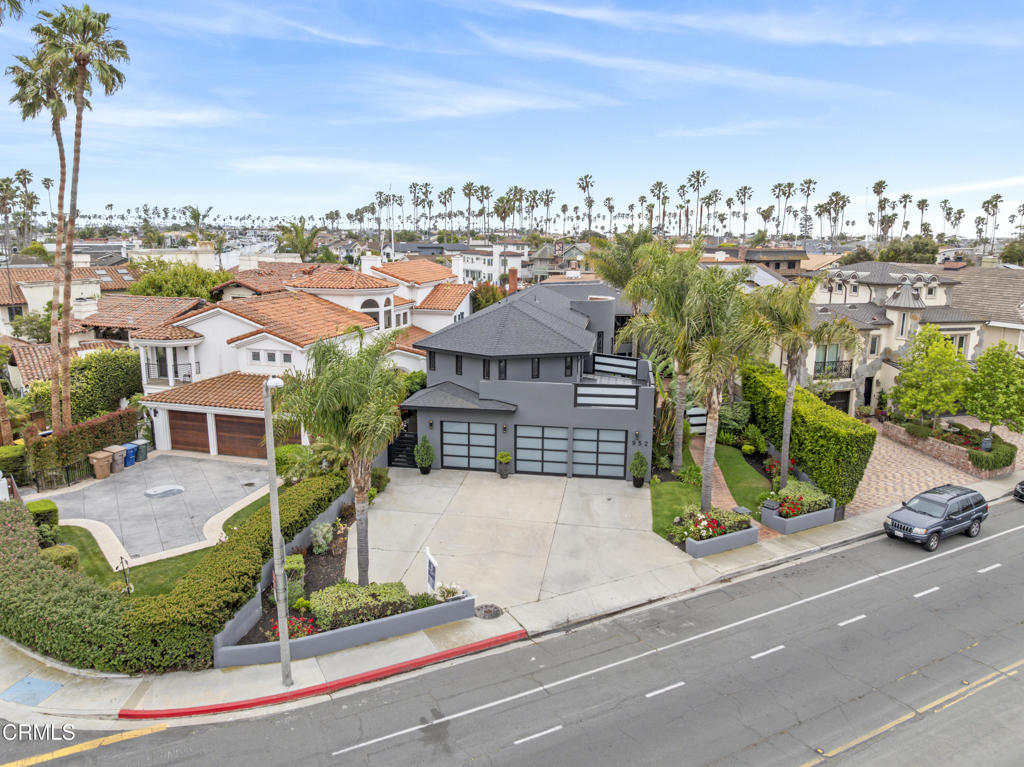 Ventura, California, 93001, United States, 5 Bedrooms Bedrooms, ,3 BathroomsBathrooms,Residential,For Sale,1839007