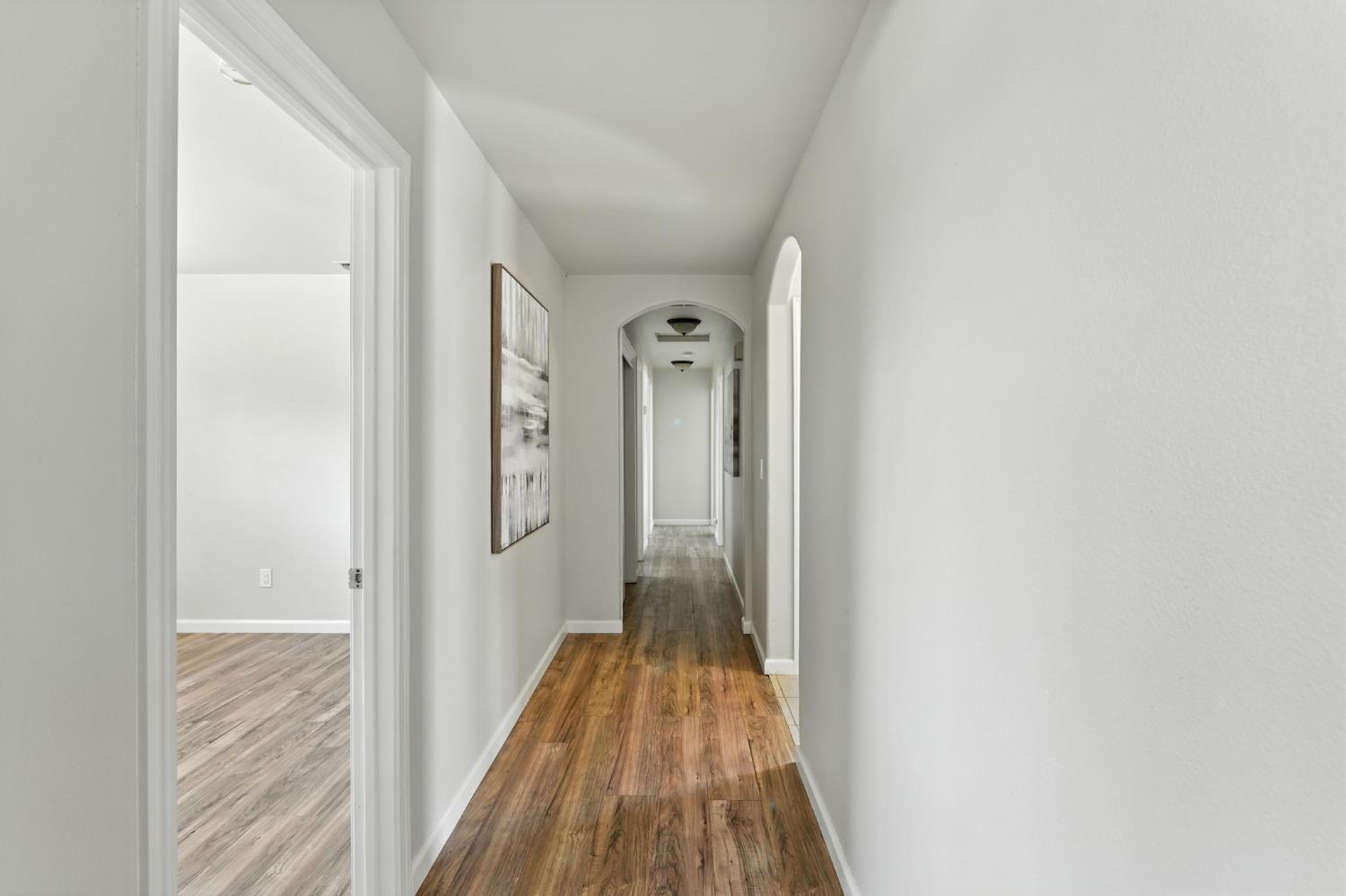 Roseville, California, 95678, United States, 4 Bedrooms Bedrooms, ,2 BathroomsBathrooms,Residential,For Sale,1891756