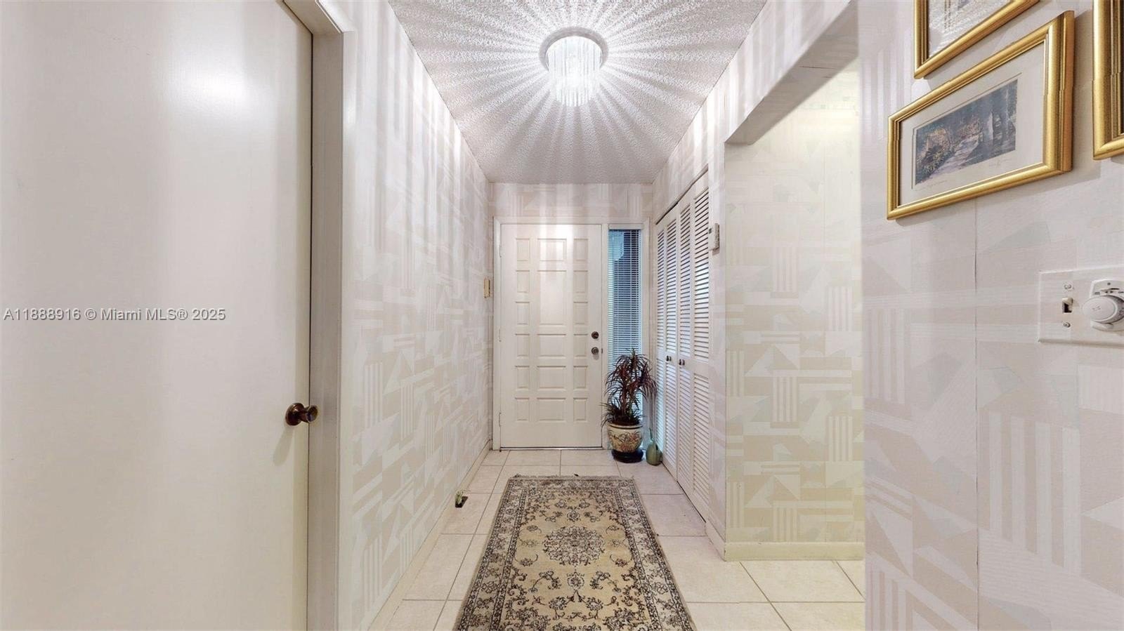 Doral, Florida, 33178, United States, 2 Bedrooms Bedrooms, ,2 BathroomsBathrooms,Residential,For Sale,1975384