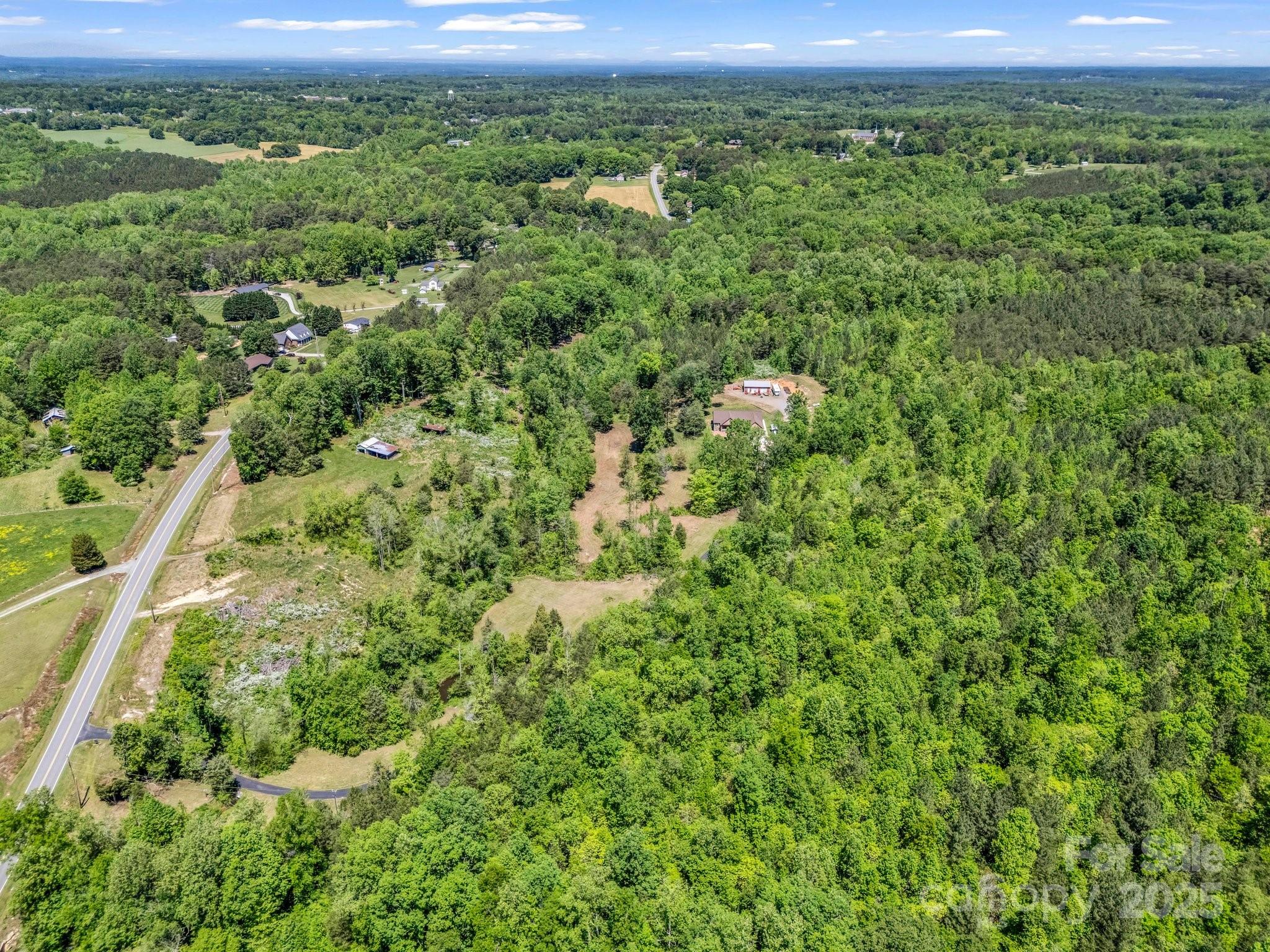 Lincolnton, North Carolina, 28092, United States, 3 Bedrooms Bedrooms, ,3 BathroomsBathrooms,Residential,For Sale,2005989