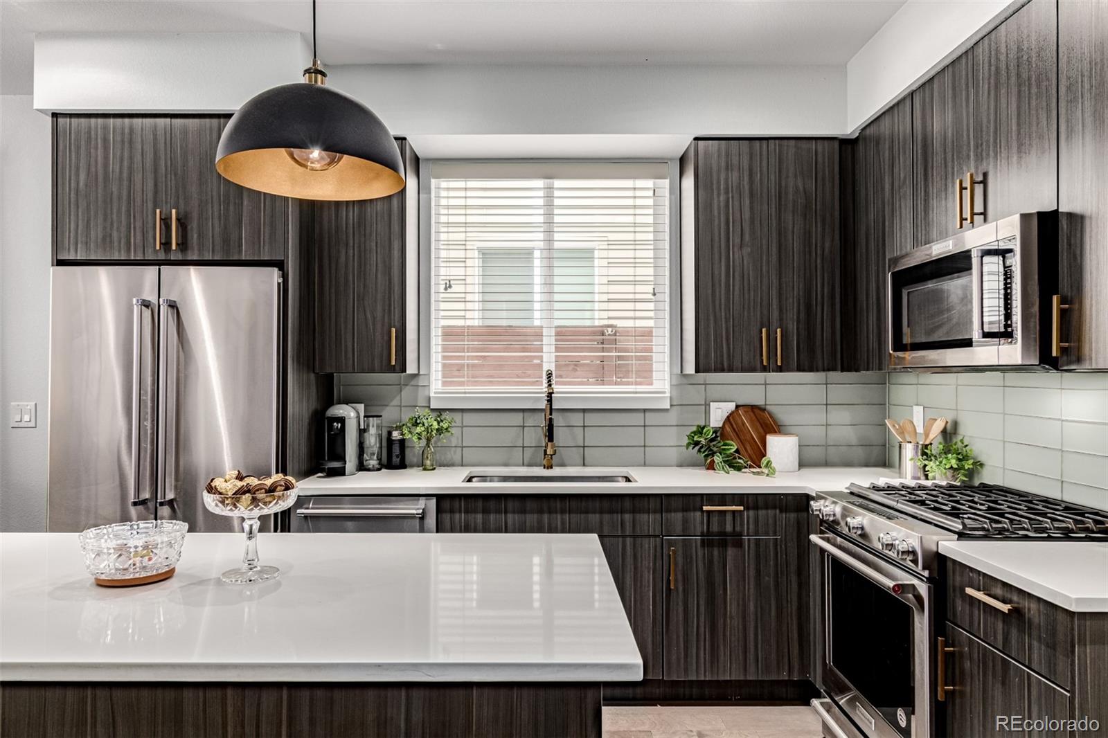 Denver, Colorado, 80204, United States, 3 Bedrooms Bedrooms, ,1 BathroomBathrooms,Residential,For Sale,1990930