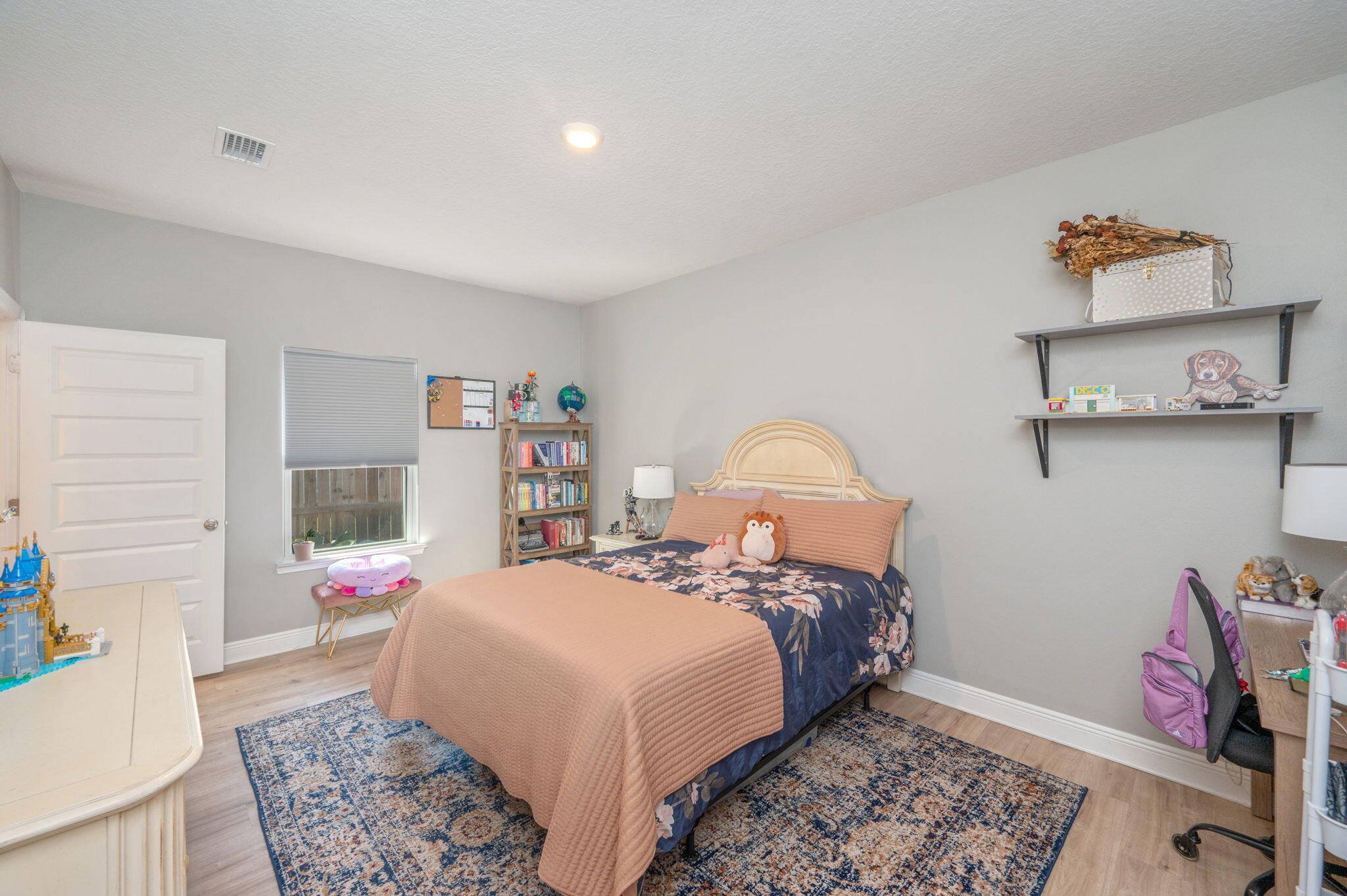 Freeport, Florida, 32439, United States, 4 Bedrooms Bedrooms, ,3 BathroomsBathrooms,Residential,For Sale,1926490