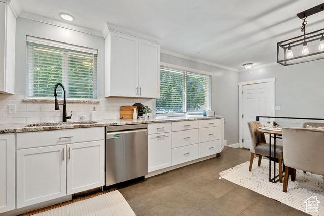 Woods Cross, Utah, 84087, United States, 5 Bedrooms Bedrooms, ,3 BathroomsBathrooms,Residential,For Sale,1931531