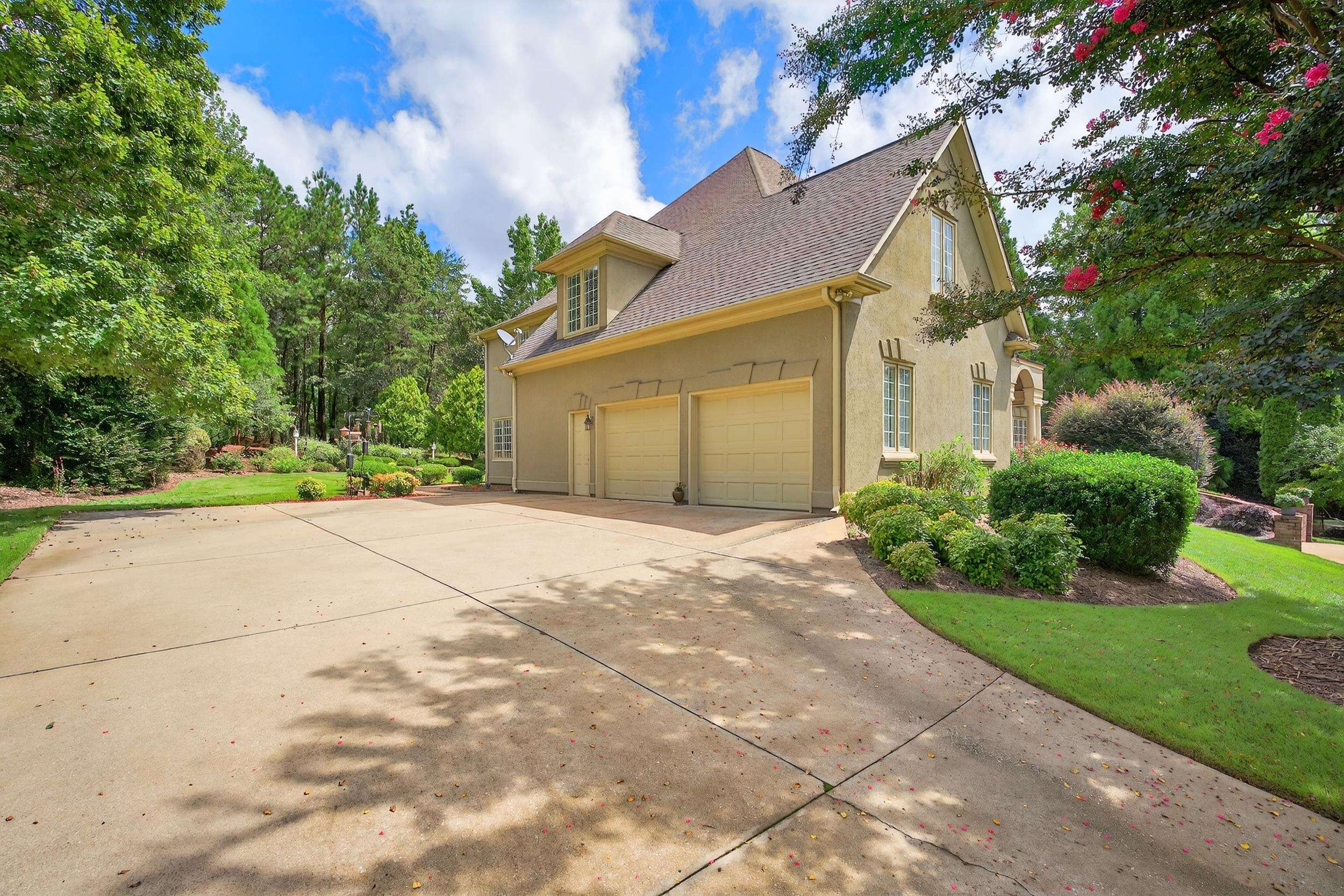 Spartanburg, South Carolina, 29306, United States, 4 Bedrooms Bedrooms, ,4 BathroomsBathrooms,Residential,For Sale,1916730