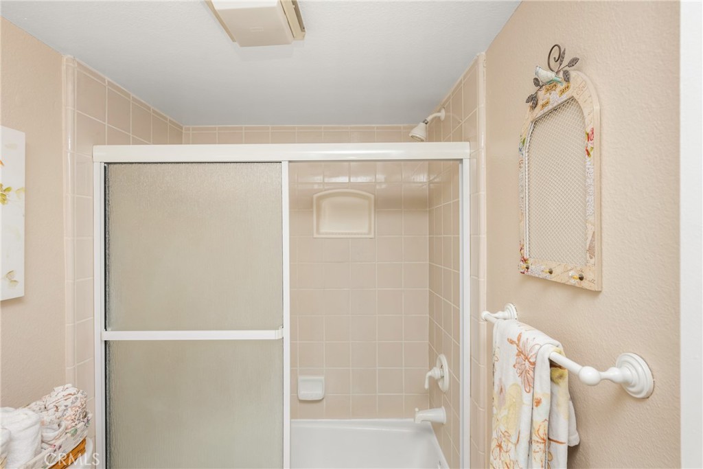 Irvine, California, 92614, United States, 4 Bedrooms Bedrooms, ,3 BathroomsBathrooms,Residential,For Sale,1988283