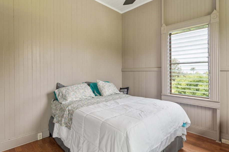 Hakalau, Hawaii, 96710, United States, 4 Bedrooms Bedrooms, ,3 BathroomsBathrooms,Residential,For Sale,1974995