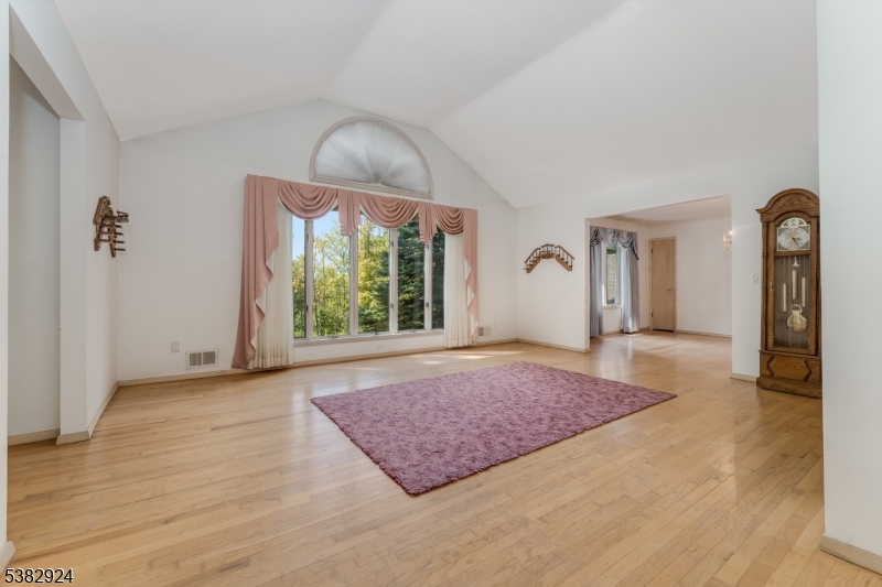 Delaware Twp., New Jersey, 08559, United States, 4 Bedrooms Bedrooms, ,3 BathroomsBathrooms,Residential,For Sale,1942245